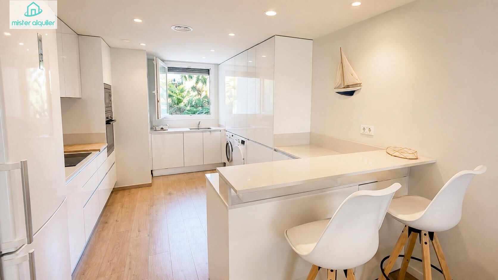 EXCLUSIVIDAD Y CONFORT EN LA PRESTIGIOSA URBANIZACIÓN ABEDUL - foto 8
