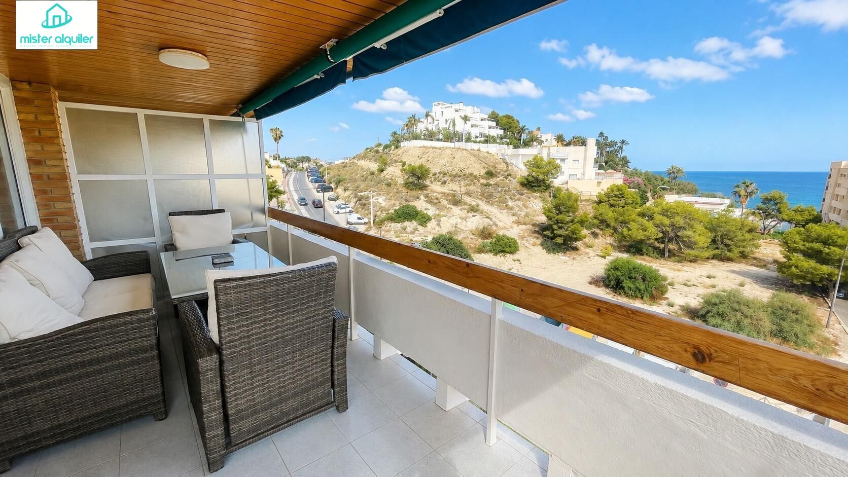 EL MEDITERRÁNEO A SUS PIES EN CALA LANUZA - foto 23