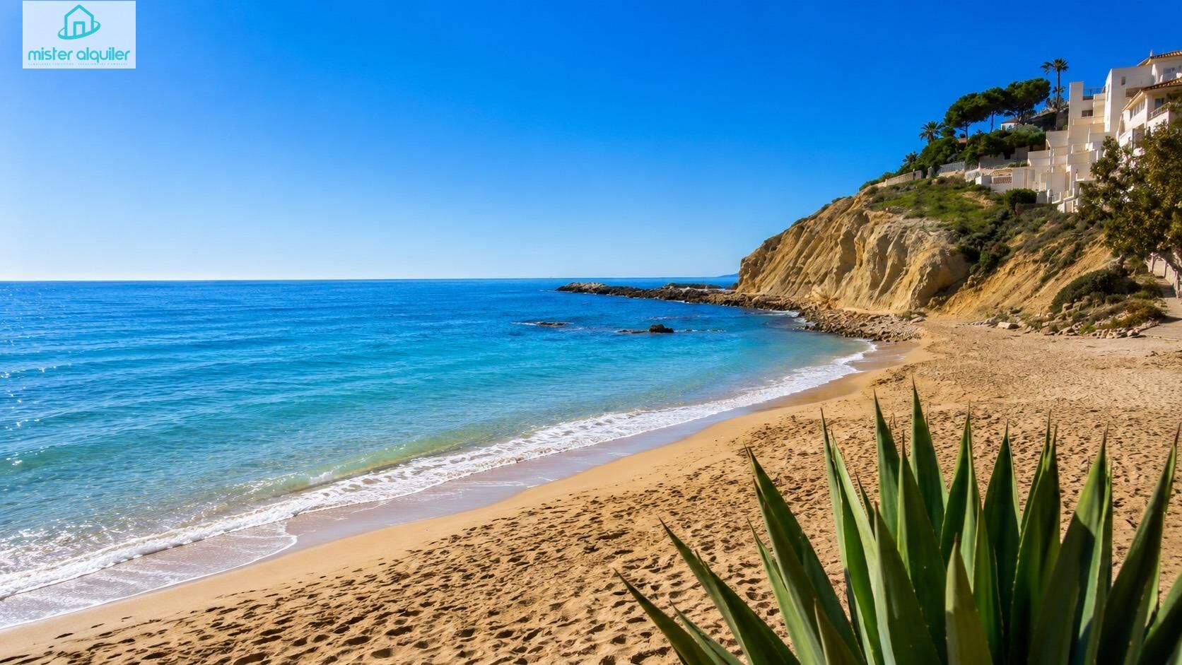EL MEDITERRÁNEO A SUS PIES EN CALA LANUZA - foto 46