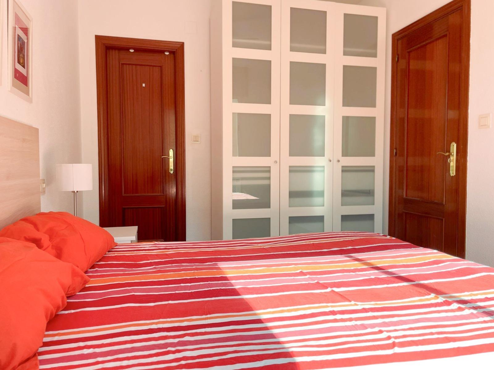 Alquiler piso 1 dormitorio amueblado · Garaje y comunidad in - foto 6