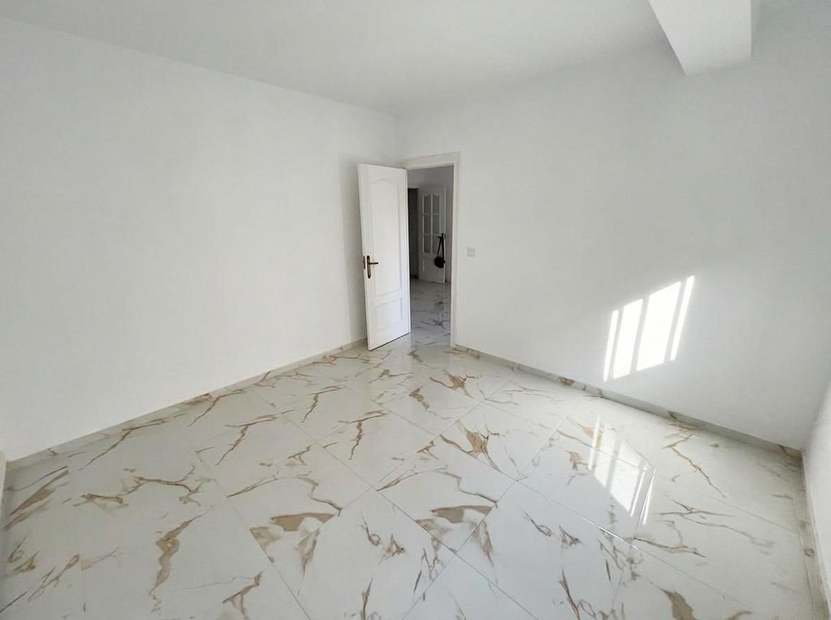 Alquiler de Piso Reformado de 3 Dormitorios en Zona Figares, - foto 14
