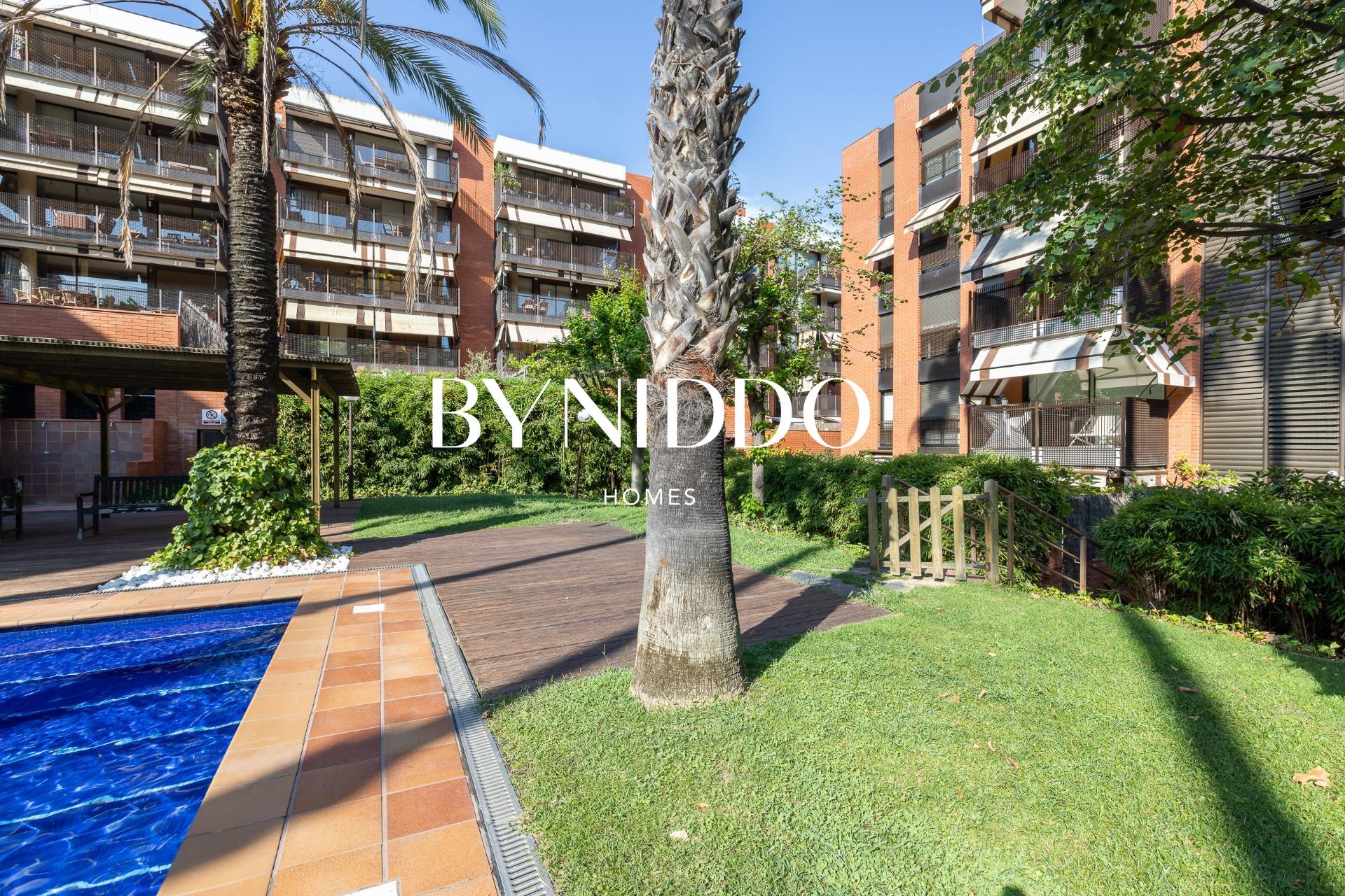 Exclusivo ático reformado con terraza en Parc Central - foto 46