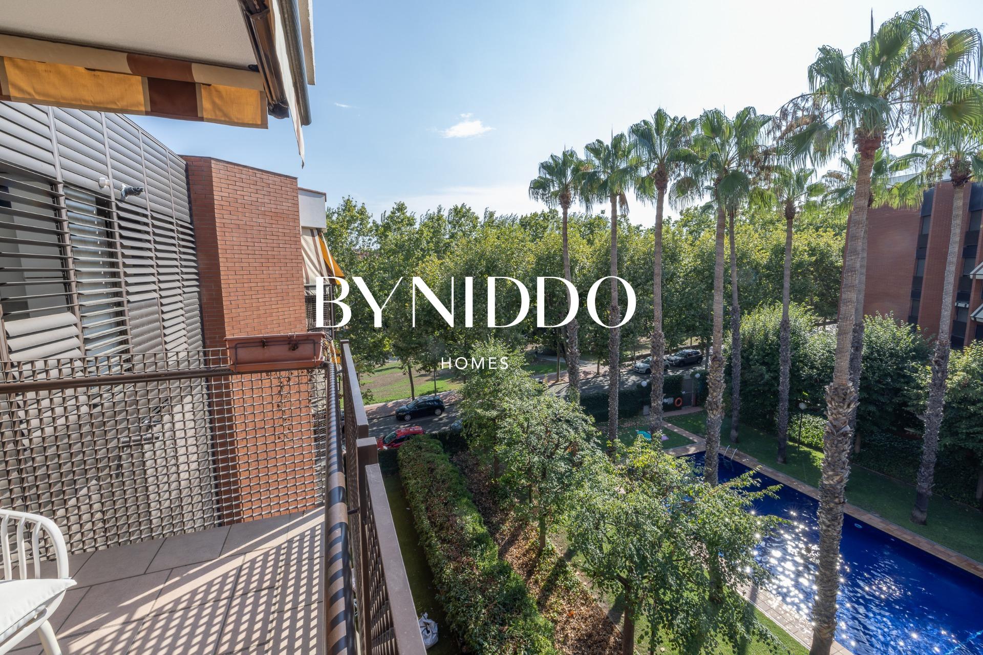 Exclusivo ático reformado con terraza en Parc Central - foto 48