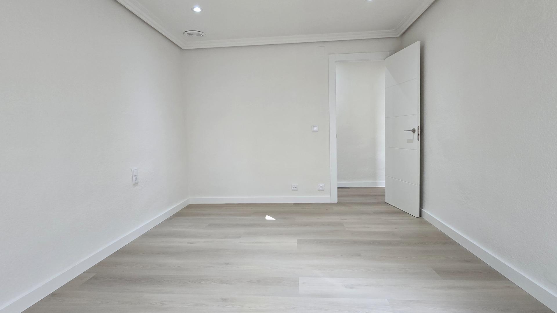 ¡Tu hogar ideal en Elche! Luminoso y acogedor piso en Toscar - foto 16