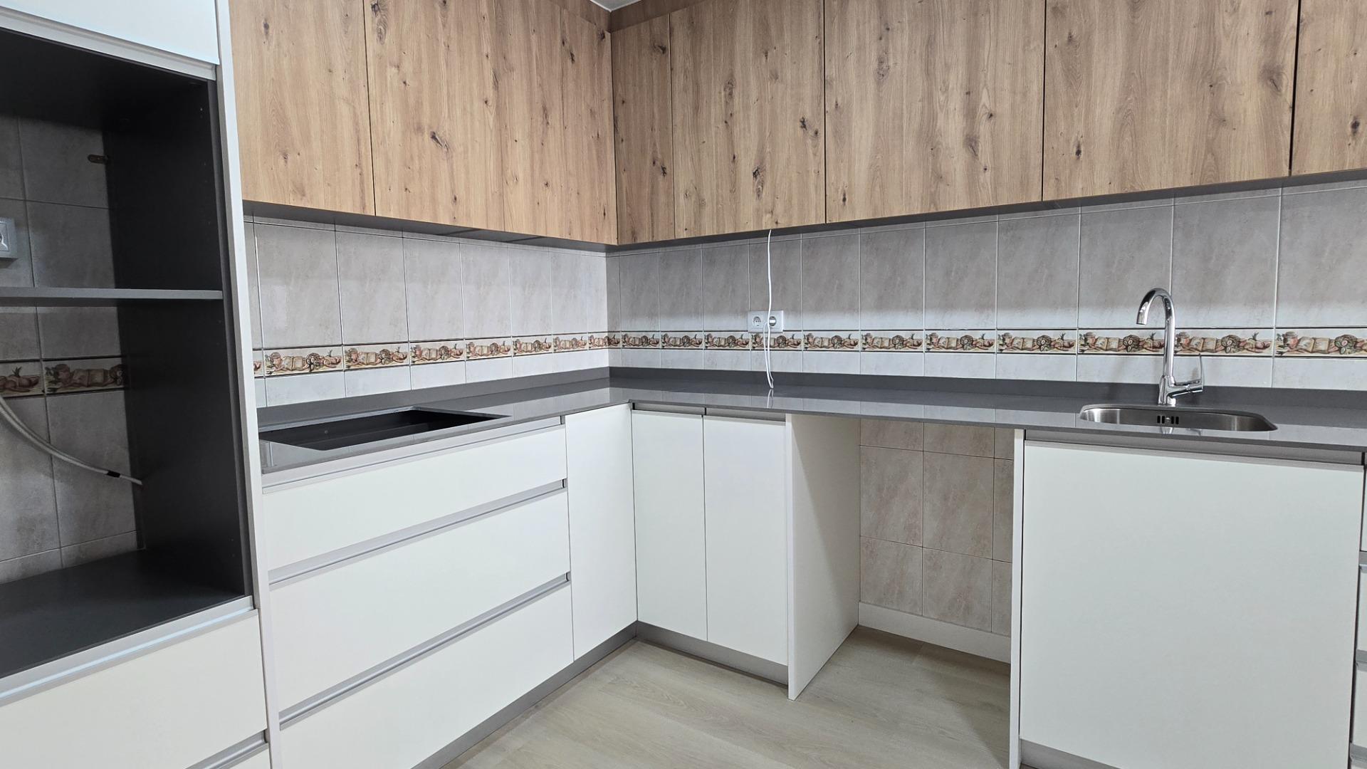 ¡Tu hogar ideal en Elche! Luminoso y acogedor piso en Toscar - foto 19
