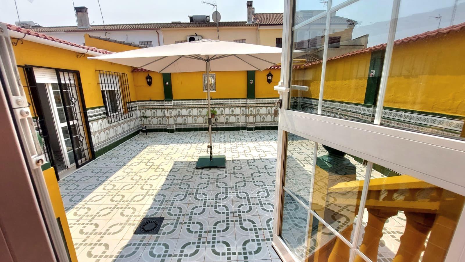 D. CASA ADOSADA VILLARRUBIA
