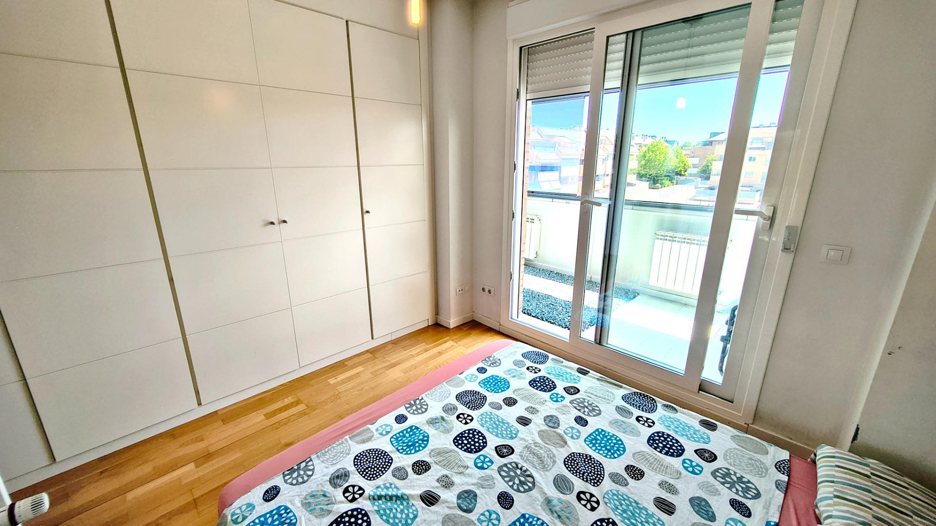 Espectacular Ático de 2 habitaciones y 3 terrazas en la excl - foto 30