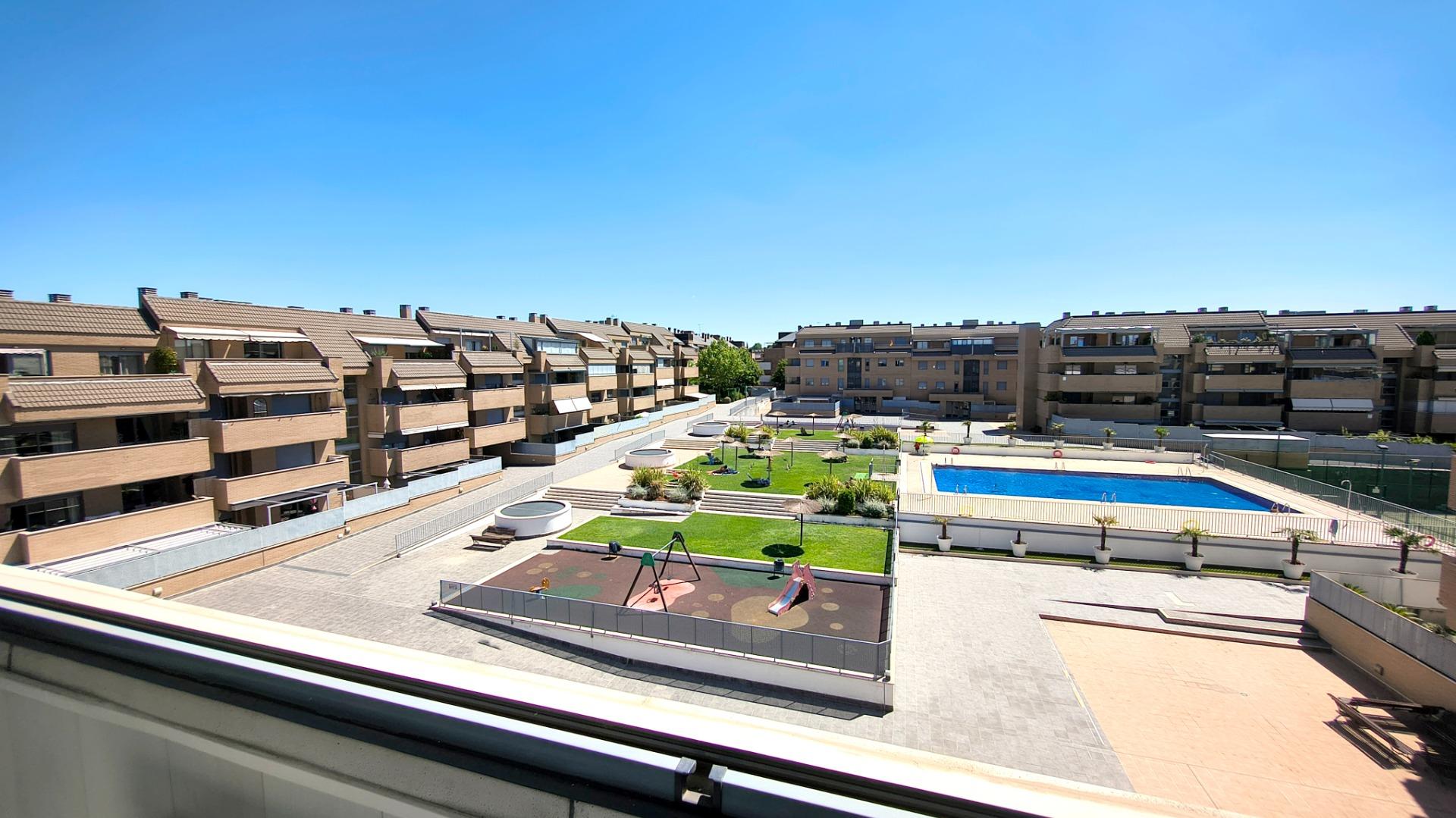 Espectacular Ático de 2 habitaciones y 3 terrazas en la excl - foto 33