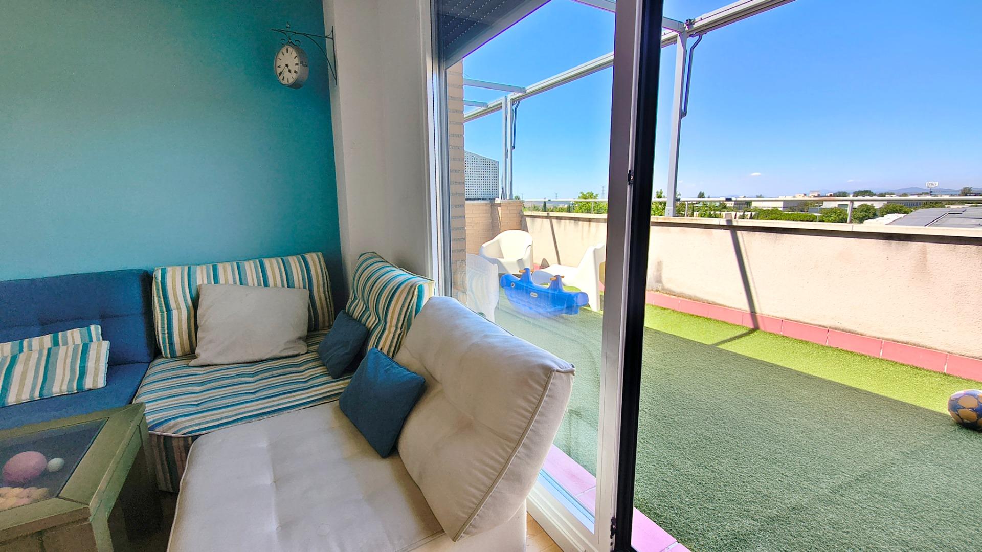 Espectacular Ático de 2 habitaciones y 3 terrazas en la excl - foto 5