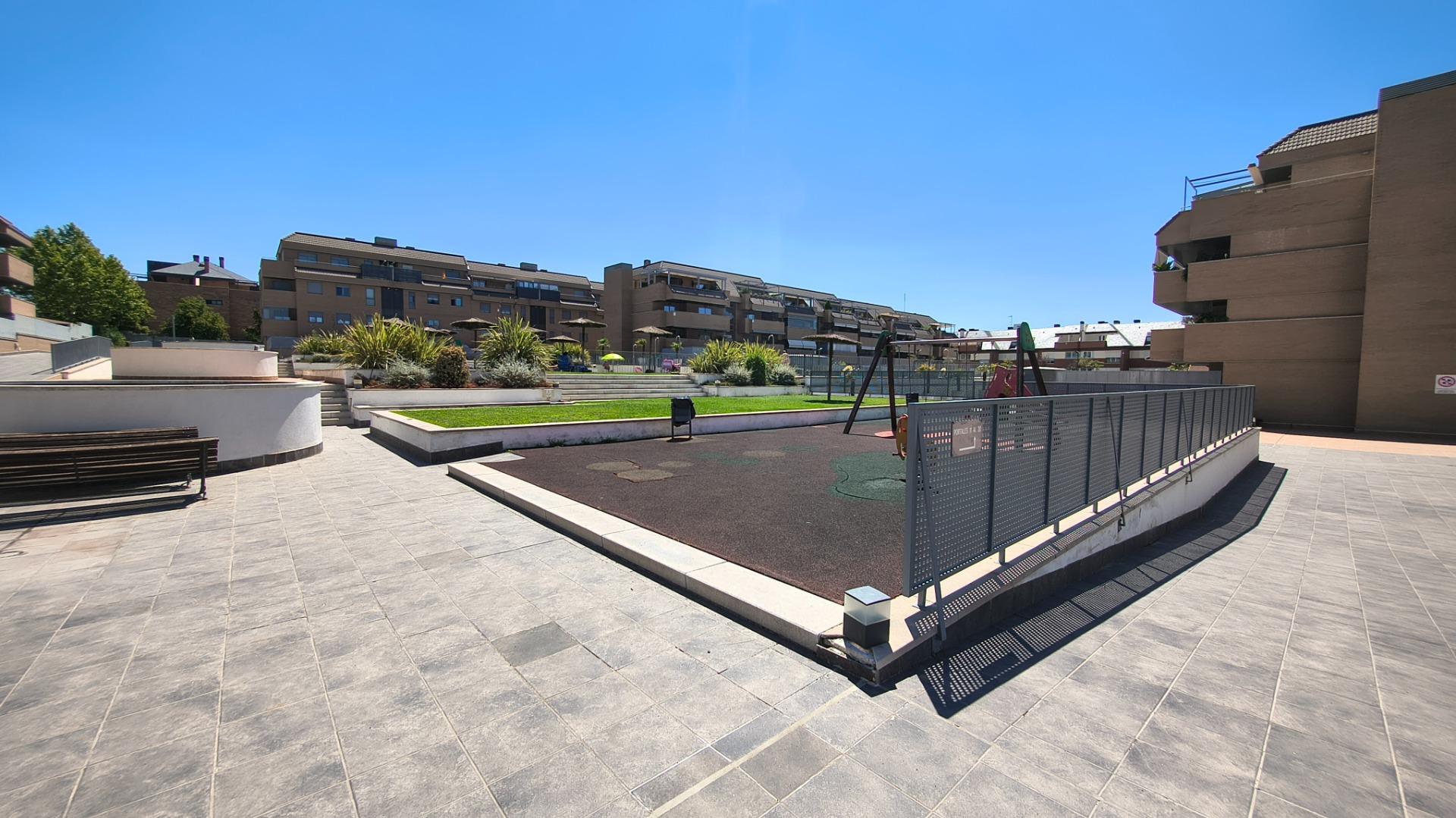 Espectacular Ático de 2 habitaciones y 3 terrazas en la excl - foto 46