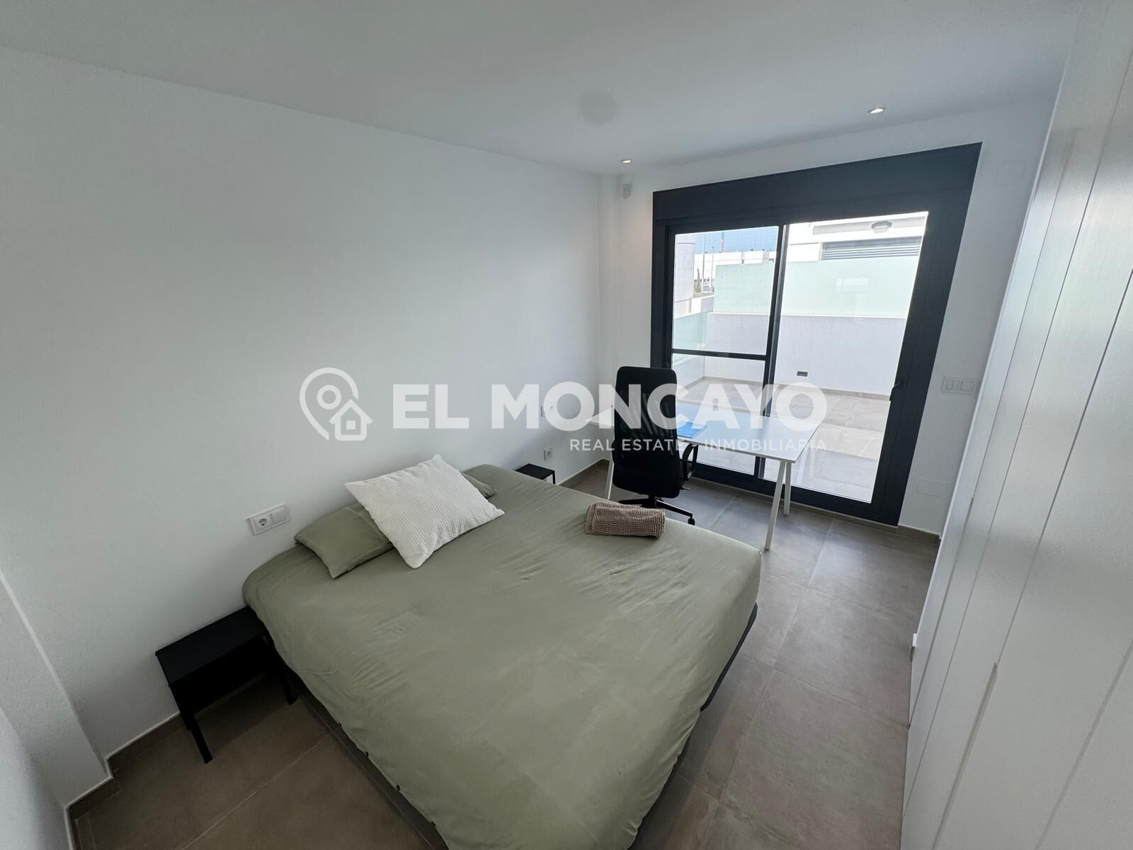 Fantástico chalet independiente en la zona de nueva construc - foto 11