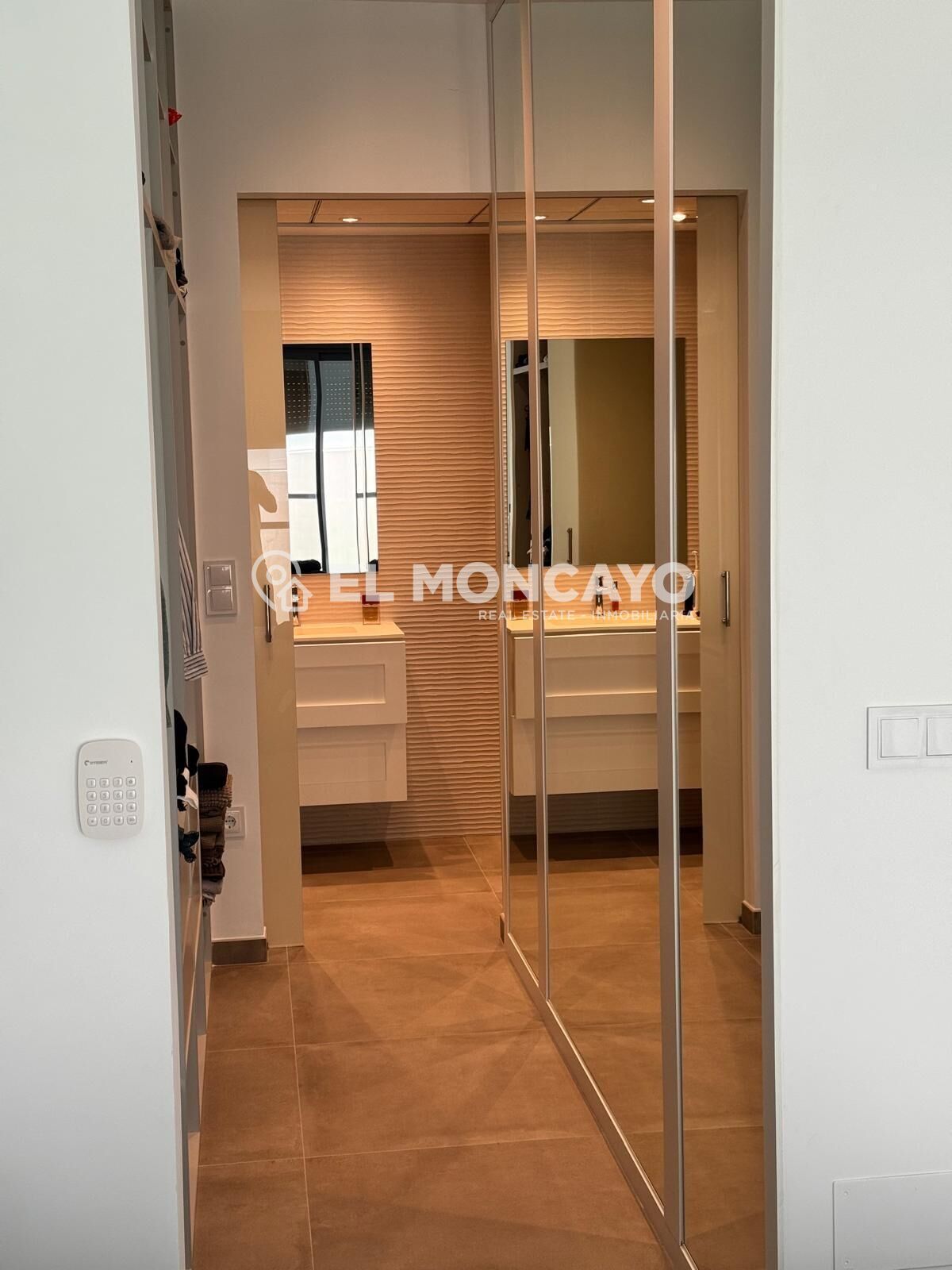 Fantástico chalet independiente en la zona de nueva construc - foto 16