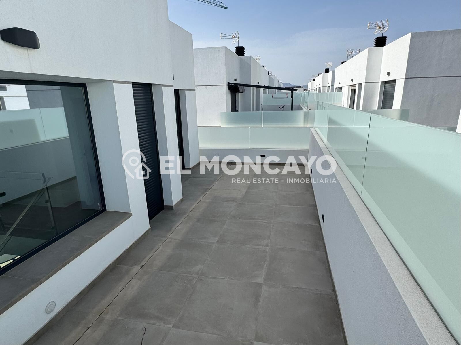 Fantástico chalet independiente en la zona de nueva construc - foto 9