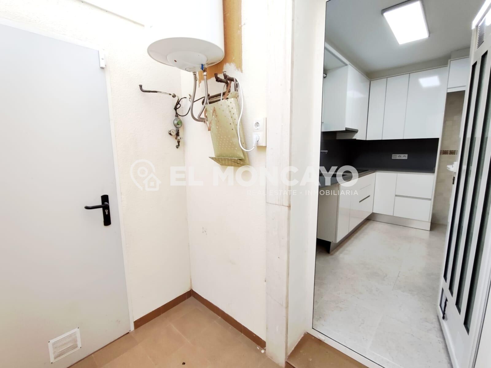 Fantástico chalet independiente con piscina privada en una e - foto 12