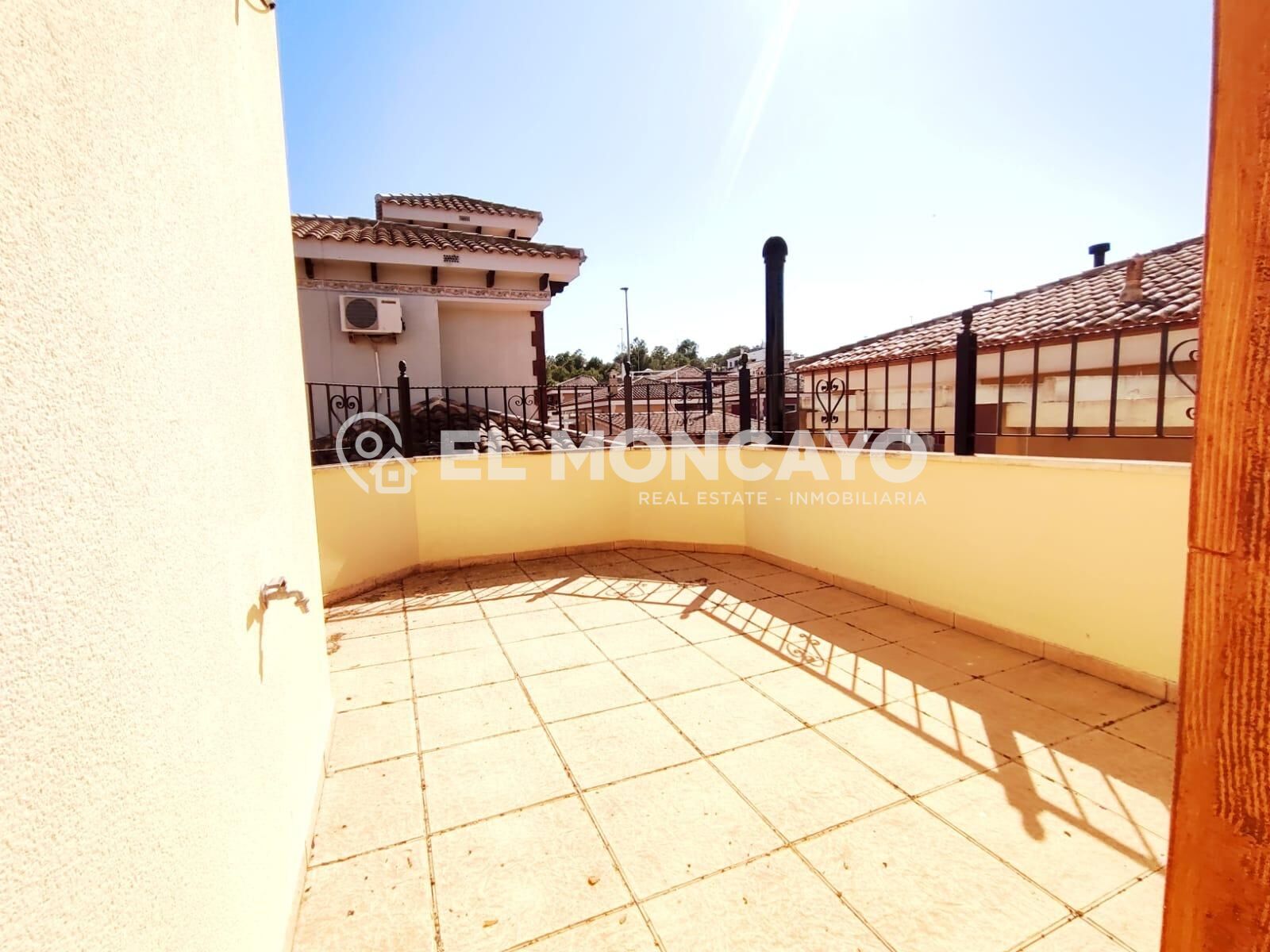 Fantástico chalet independiente con piscina privada en una e - foto 27