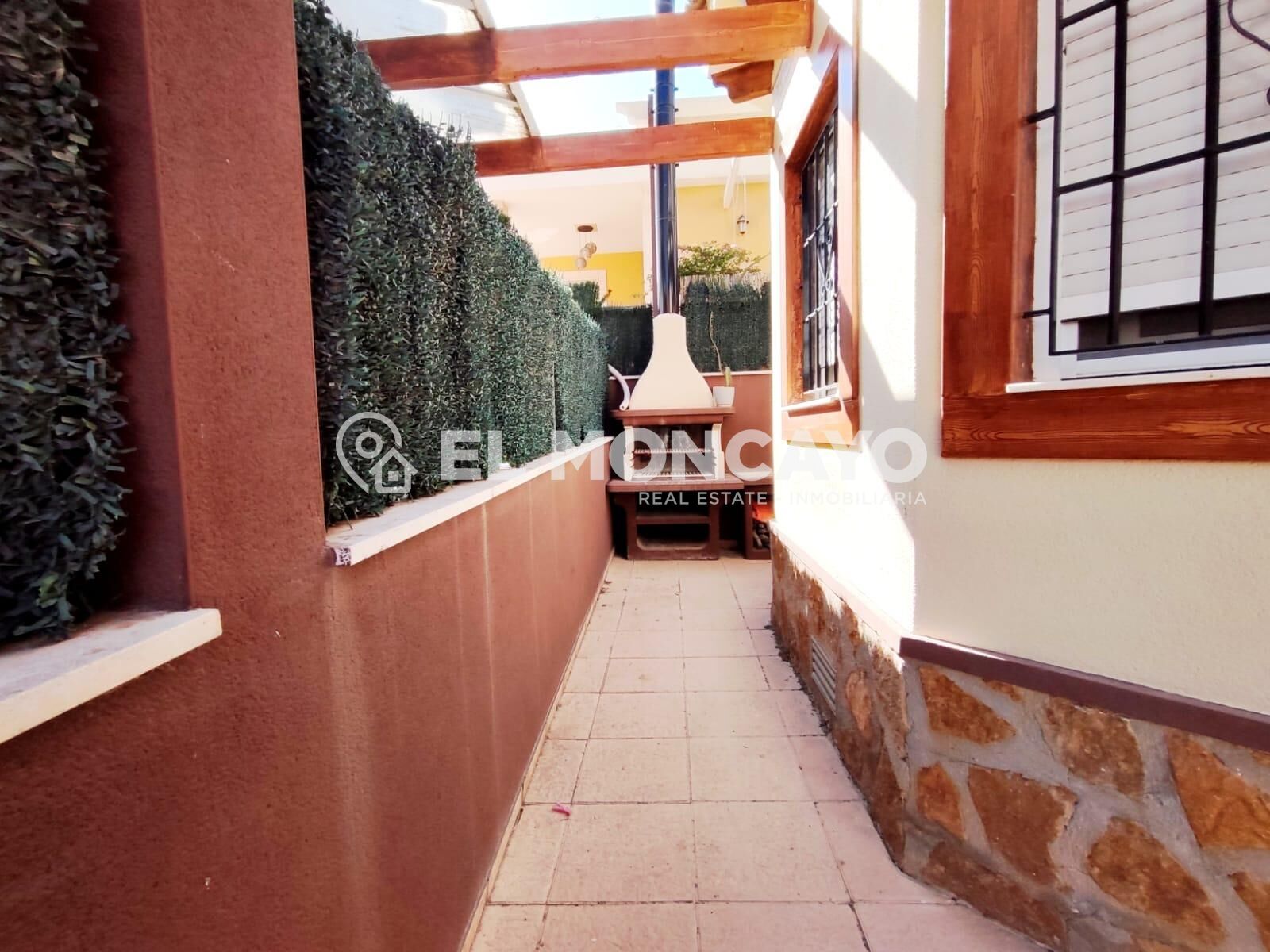 Fantástico chalet independiente con piscina privada en una e - foto 33