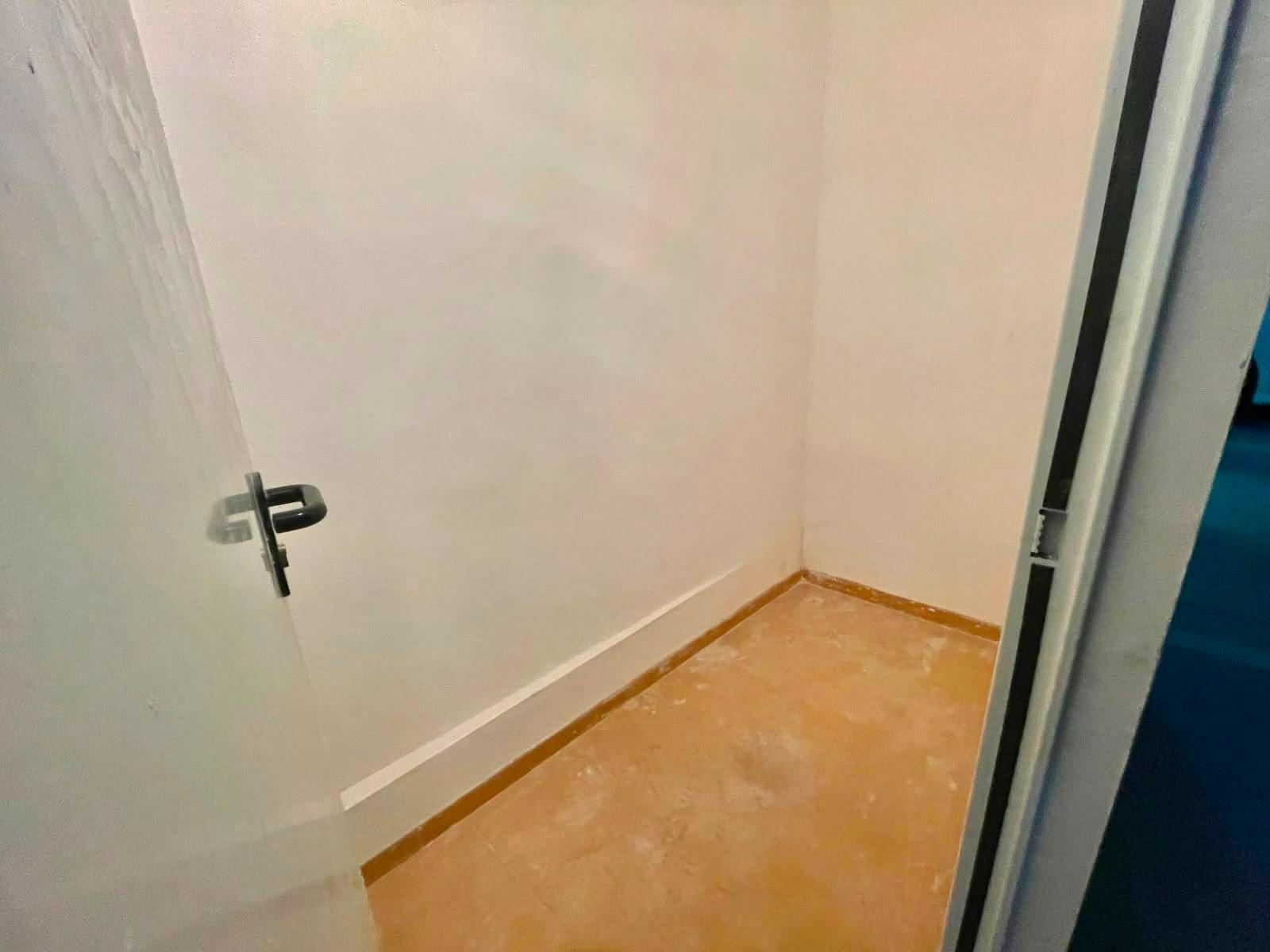 ¡Desde 14.000 €! Plazas de garaje en venta en Villa Mediterr - foto 4