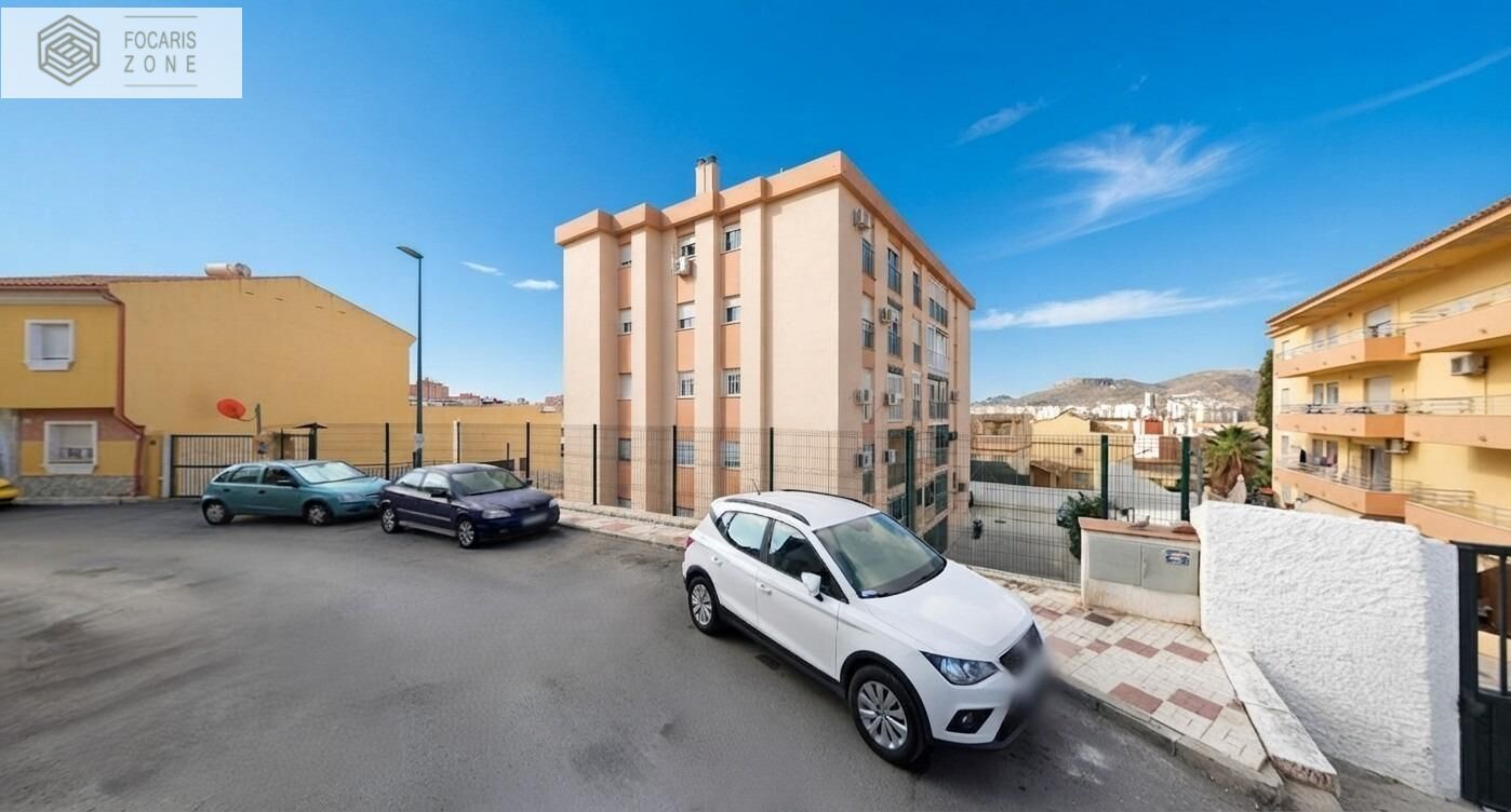 ESTUPENDO PISO EN CORTIJO BAZÁN - foto 16