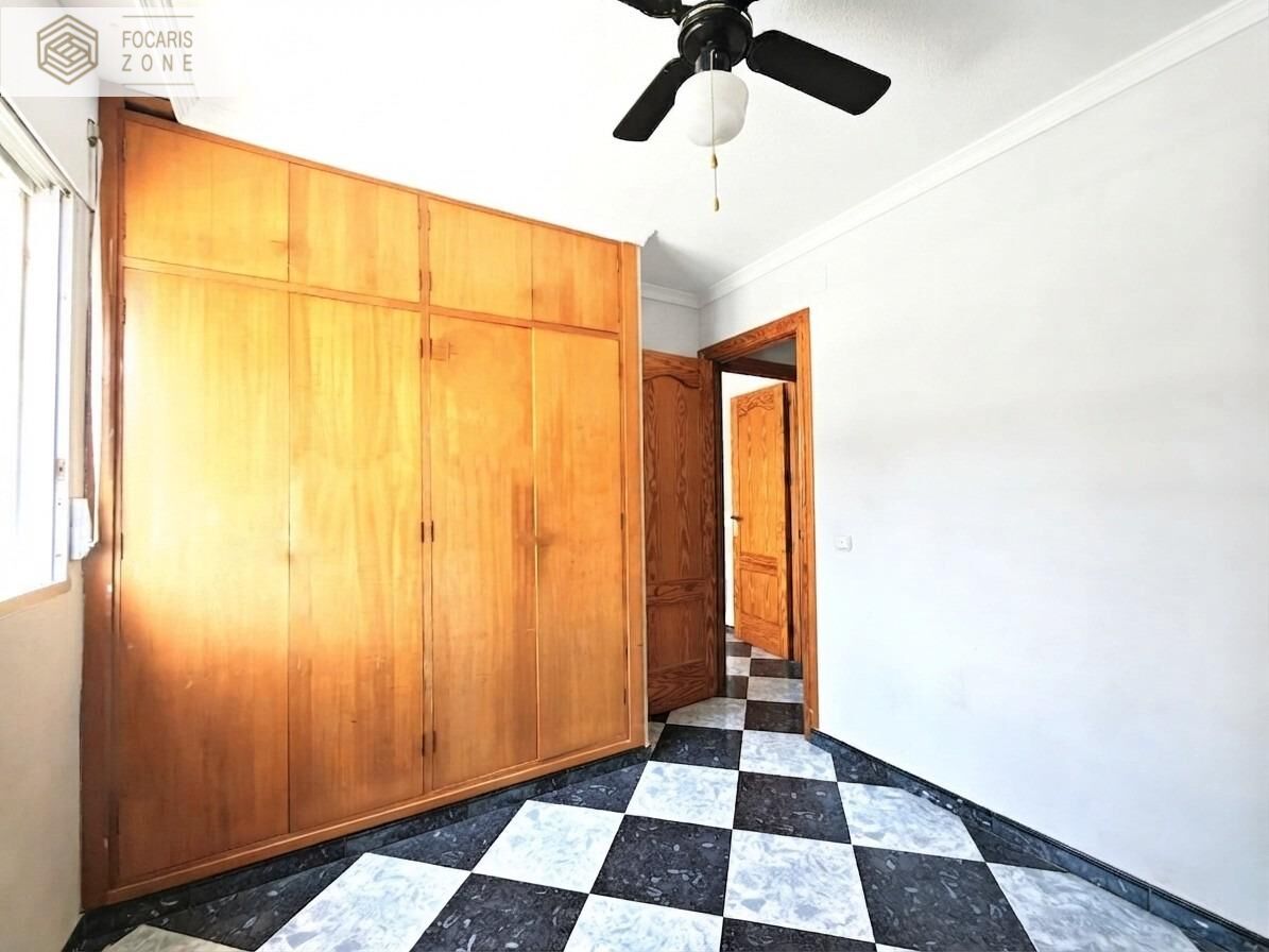 ESTUPENDO PISO EN CORTIJO BAZÁN - foto 7