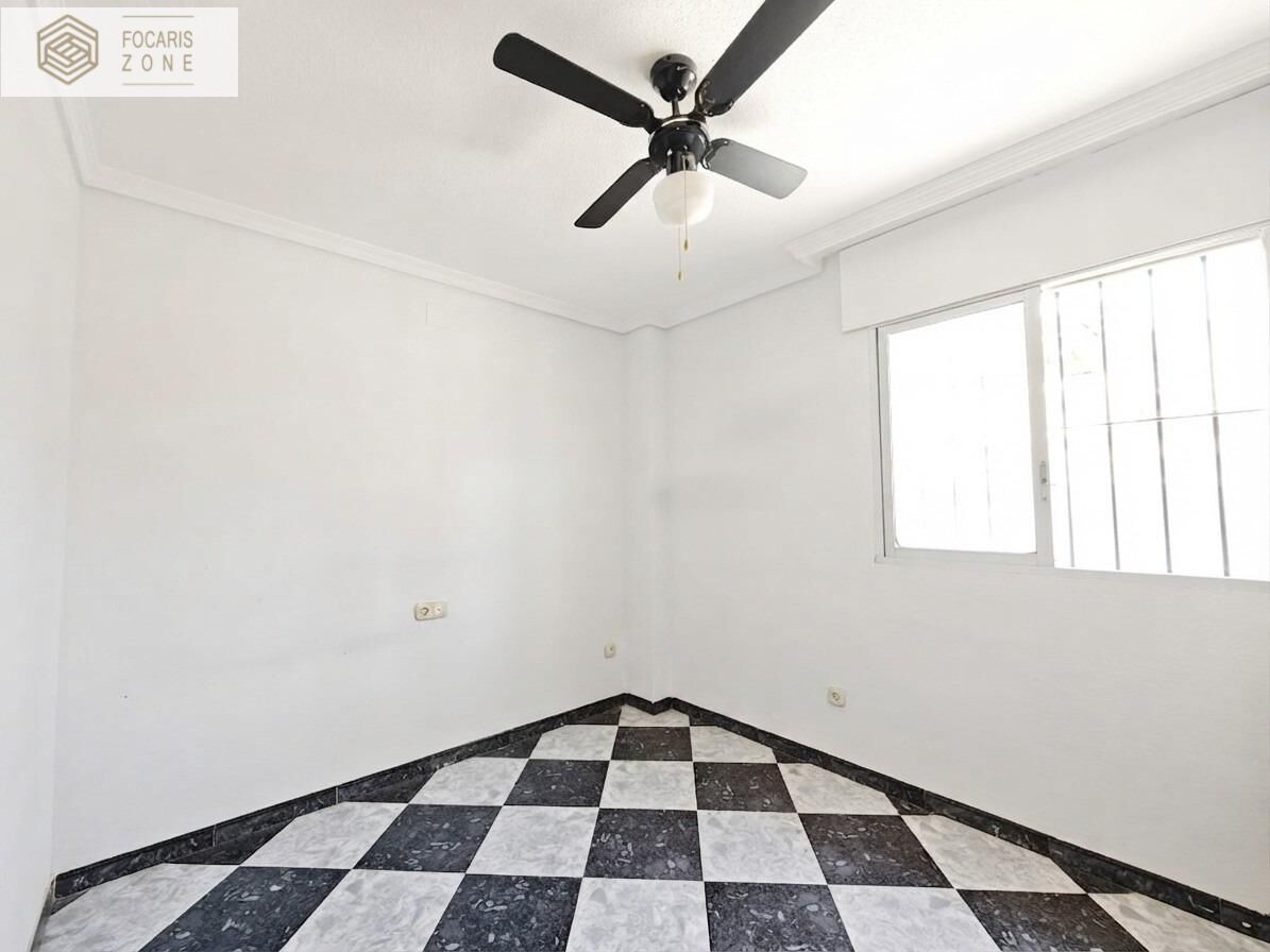 ESTUPENDO PISO EN CORTIJO BAZÁN - foto 8