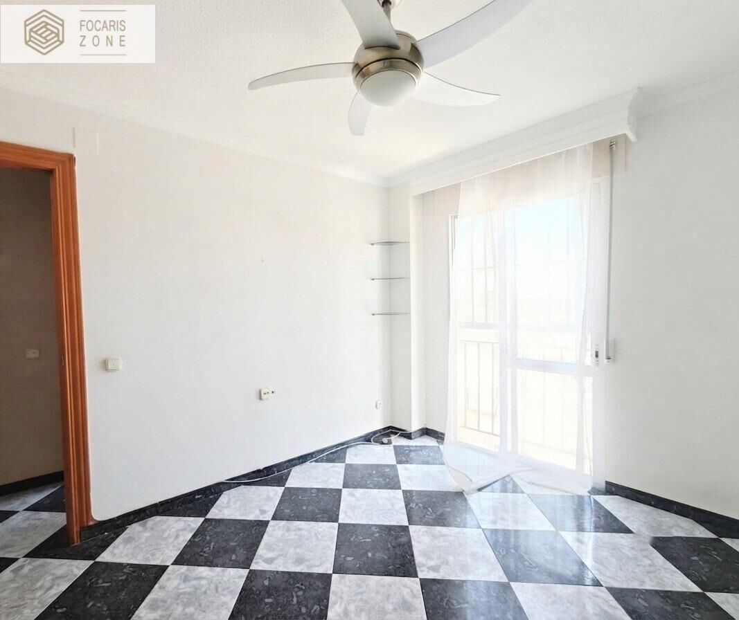 ESTUPENDO PISO EN CORTIJO BAZÁN - foto 10