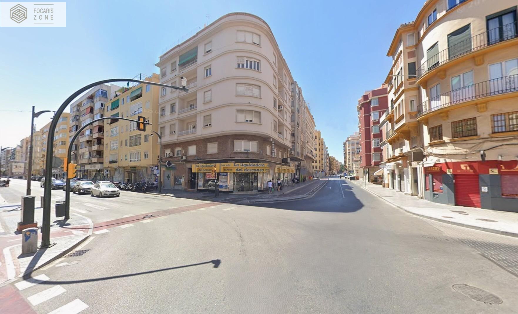 ESTUPENDO LOCAL EN PLENO CENTRO DE MÁLAGA - foto 3