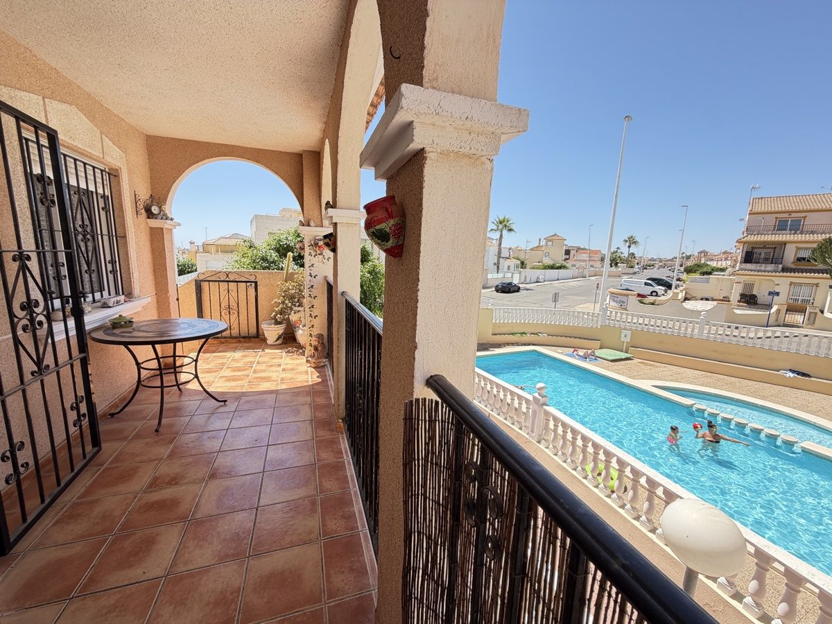 Apartamento 3 habitaciones 85m² en venta - La Zenia - foto 2