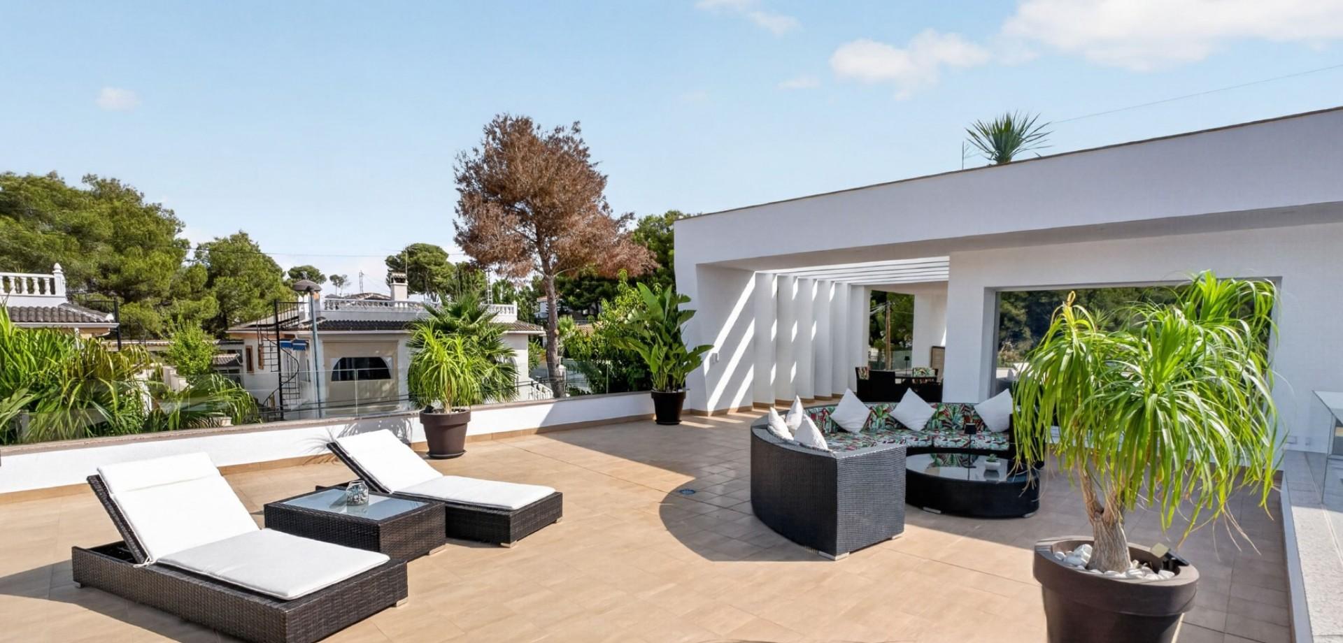 Chalet 4 habitaciones 375m² en venta - Pinar de Campoverde - foto 6