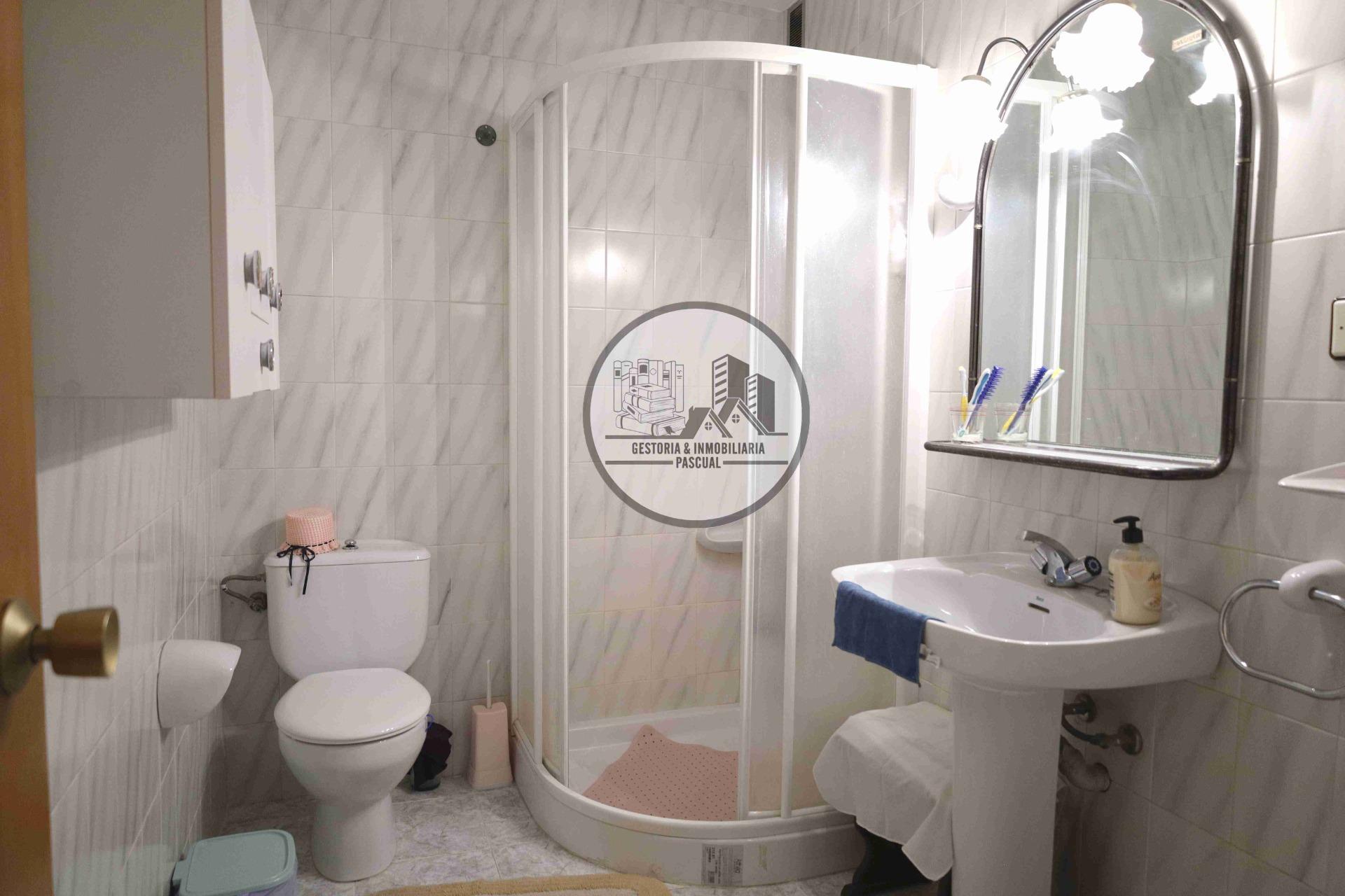 CASA EN VENTA EN VALDEALGORFA - foto 11