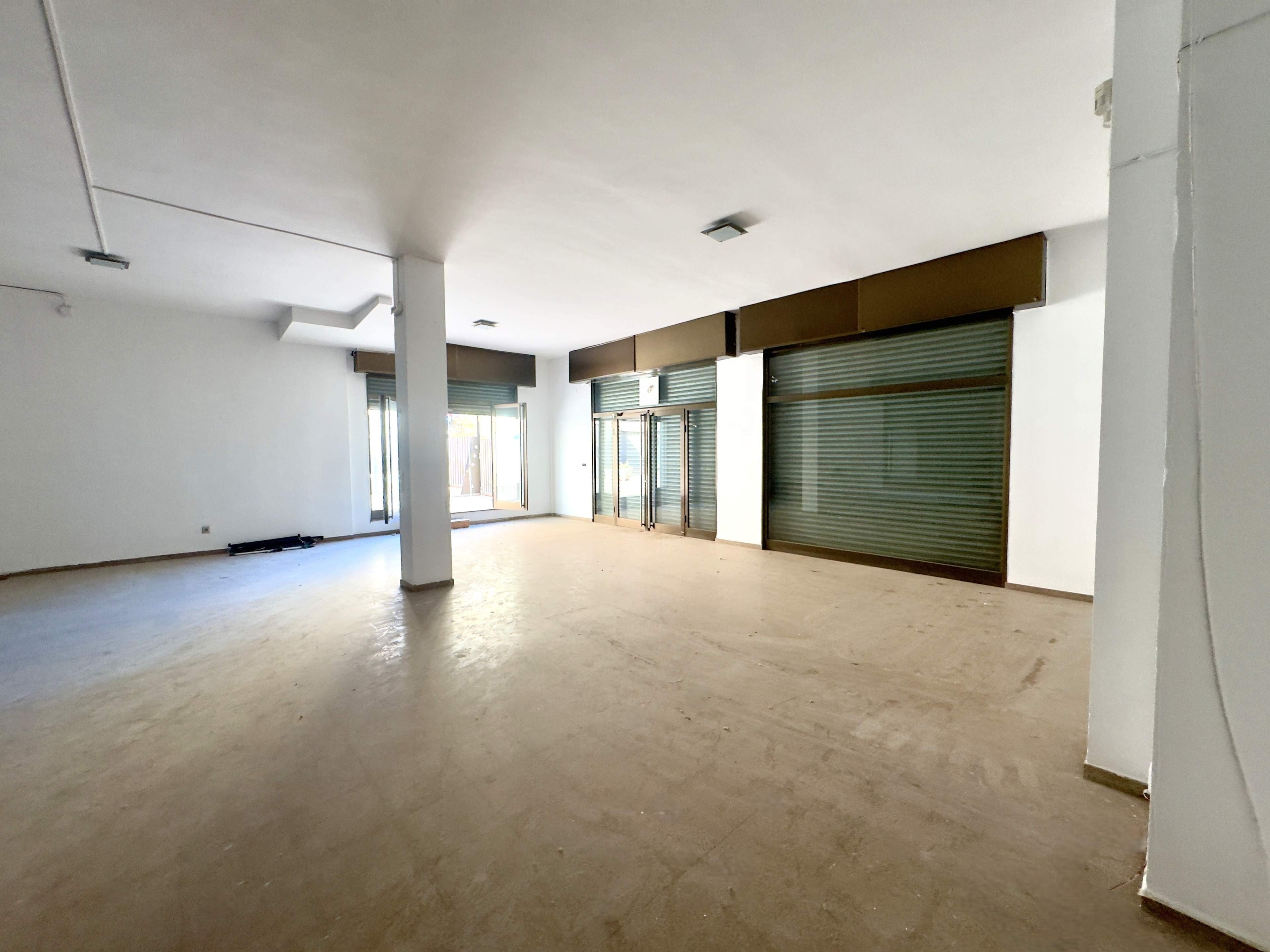 Gran oportunidad de inversión en Mataró – Local con proyecto - foto 5