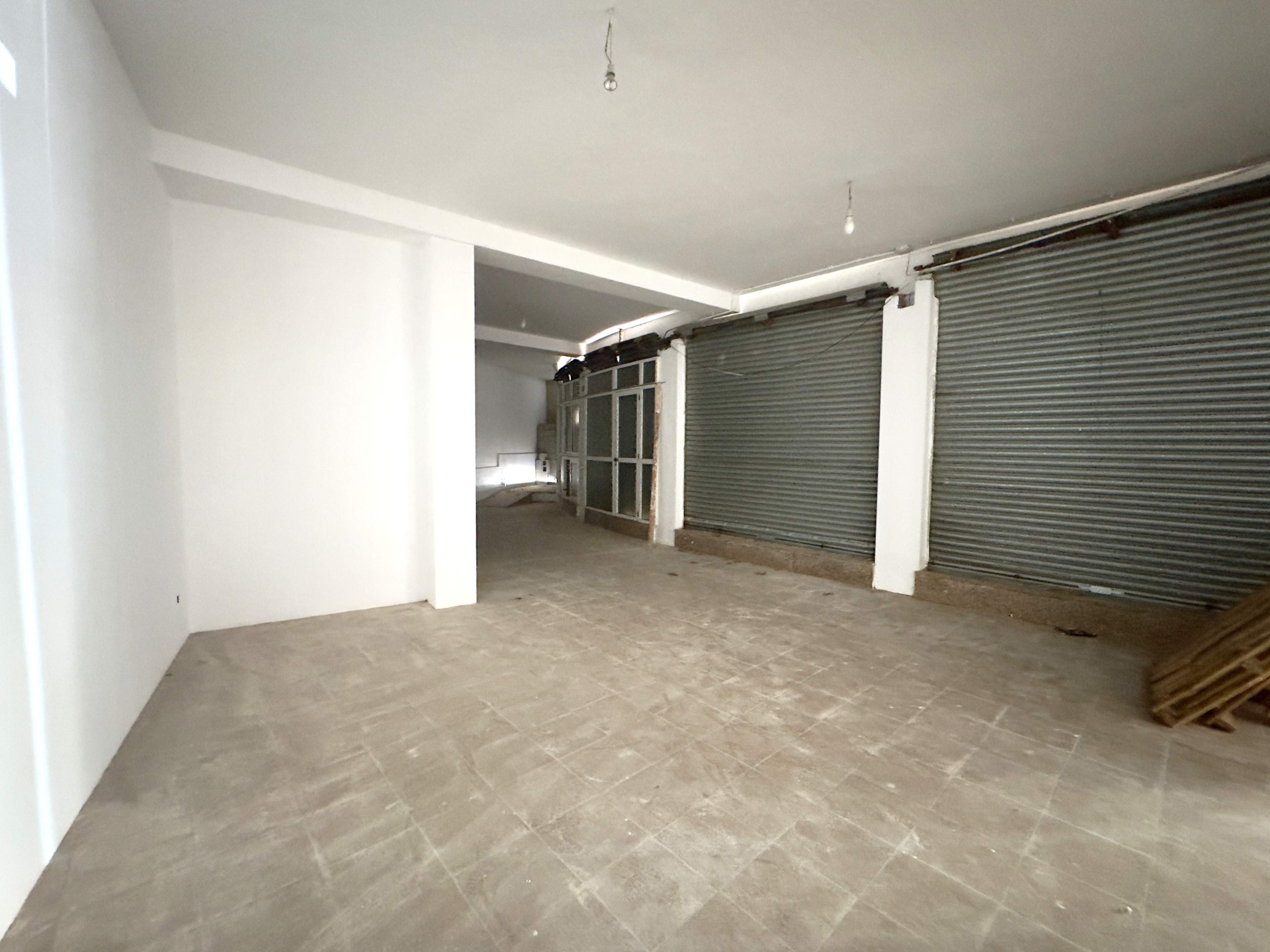 Gran oportunidad de inversión en Mataró – Local con proyecto - foto 6