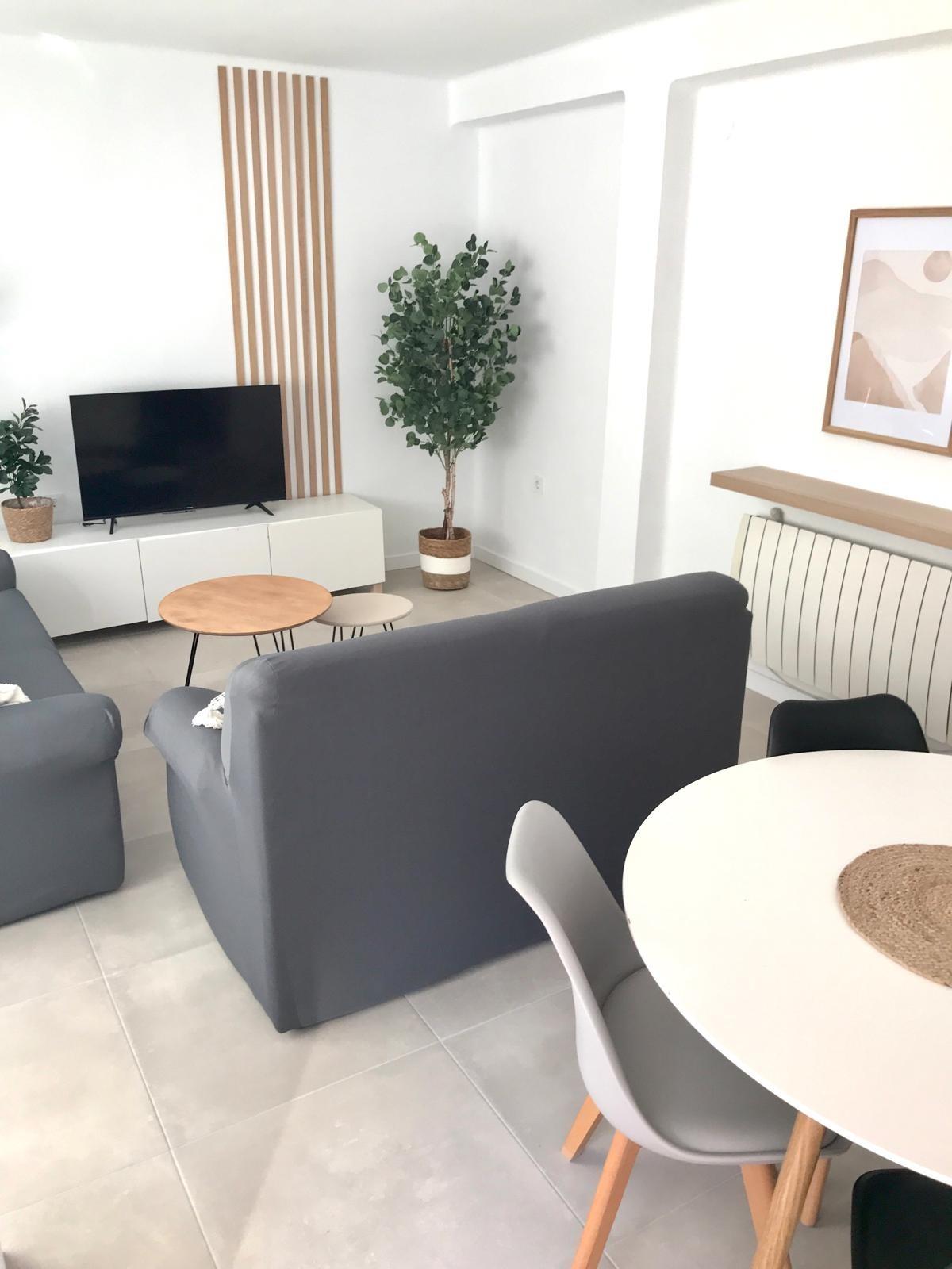 Piso 3 habitaciones 81m² en alquiler - El Castell - foto 3