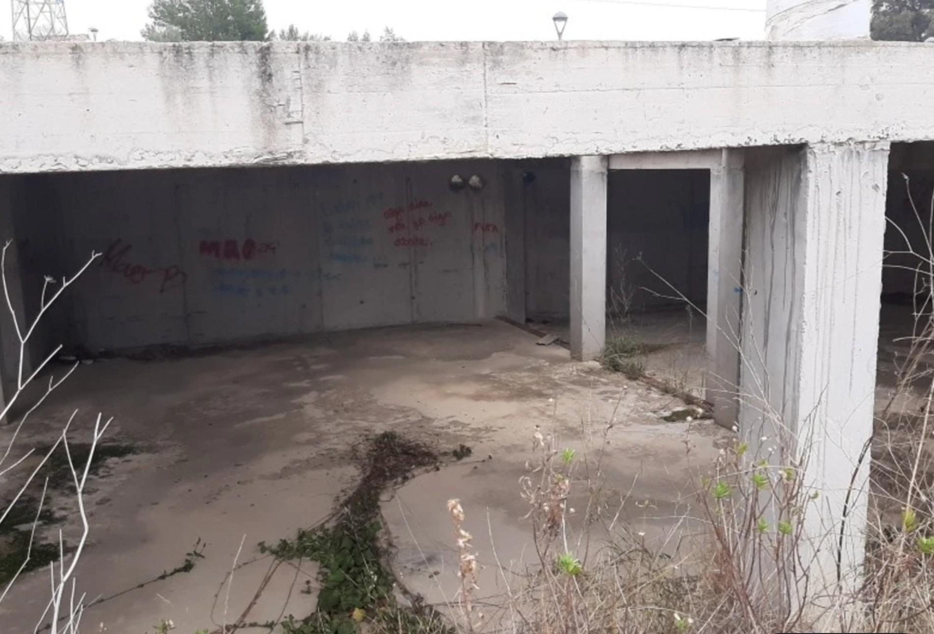 Obra parada en venta en calle Montsiá 17 - foto 8
