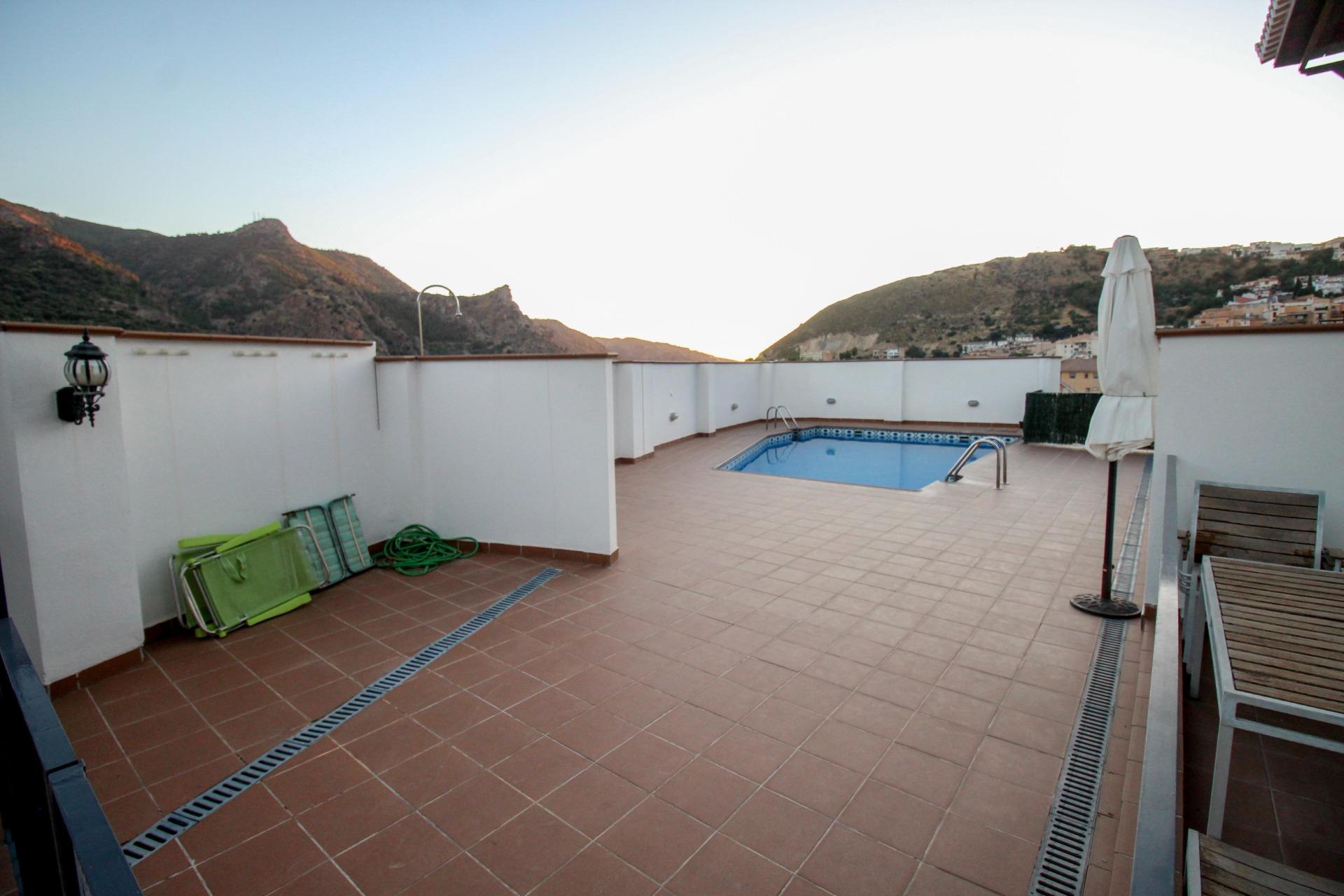 Acogedor piso de 2 dormitorios con piscina, terraza y vistas - foto 19