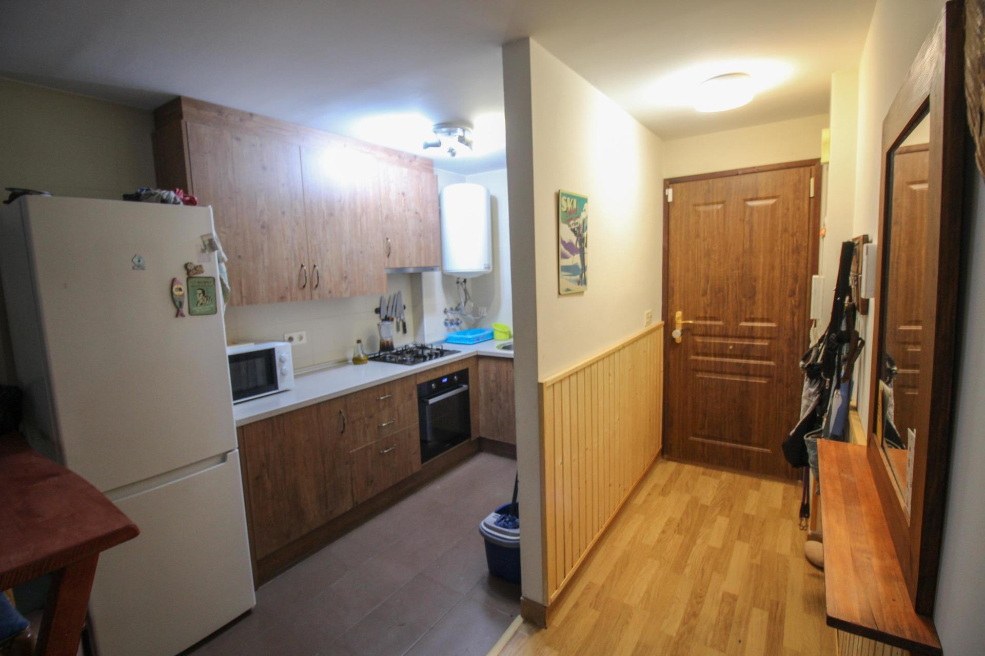 Acogedor piso de 2 dormitorios con piscina, terraza y vistas - foto 10