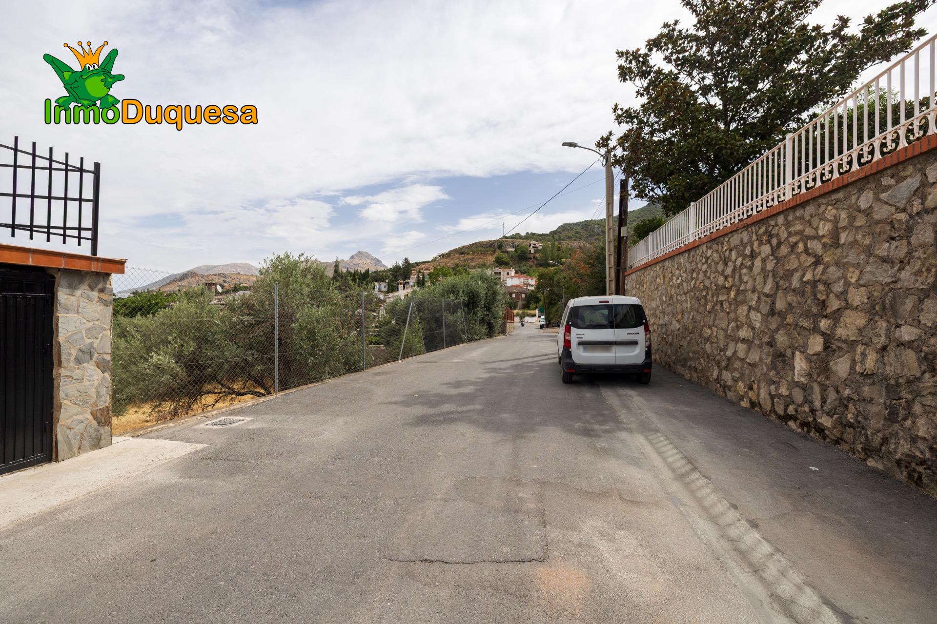 Solar urbano de 1.437 m2 (Con posibilidad de 3 casas). - foto 5