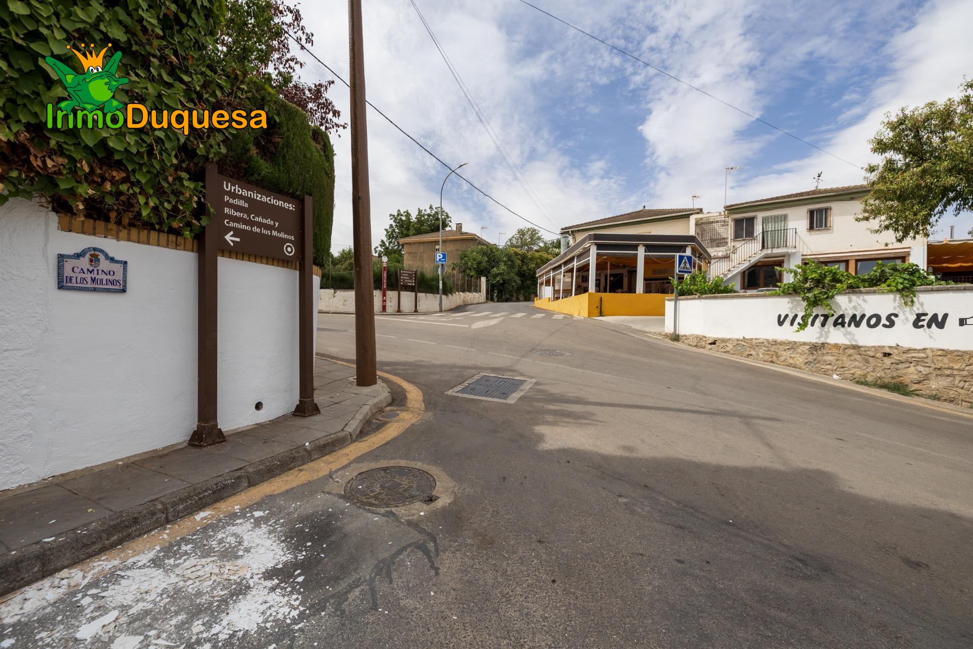 Solar urbano de 1.437 m2 (Con posibilidad de 3 casas). - foto 9