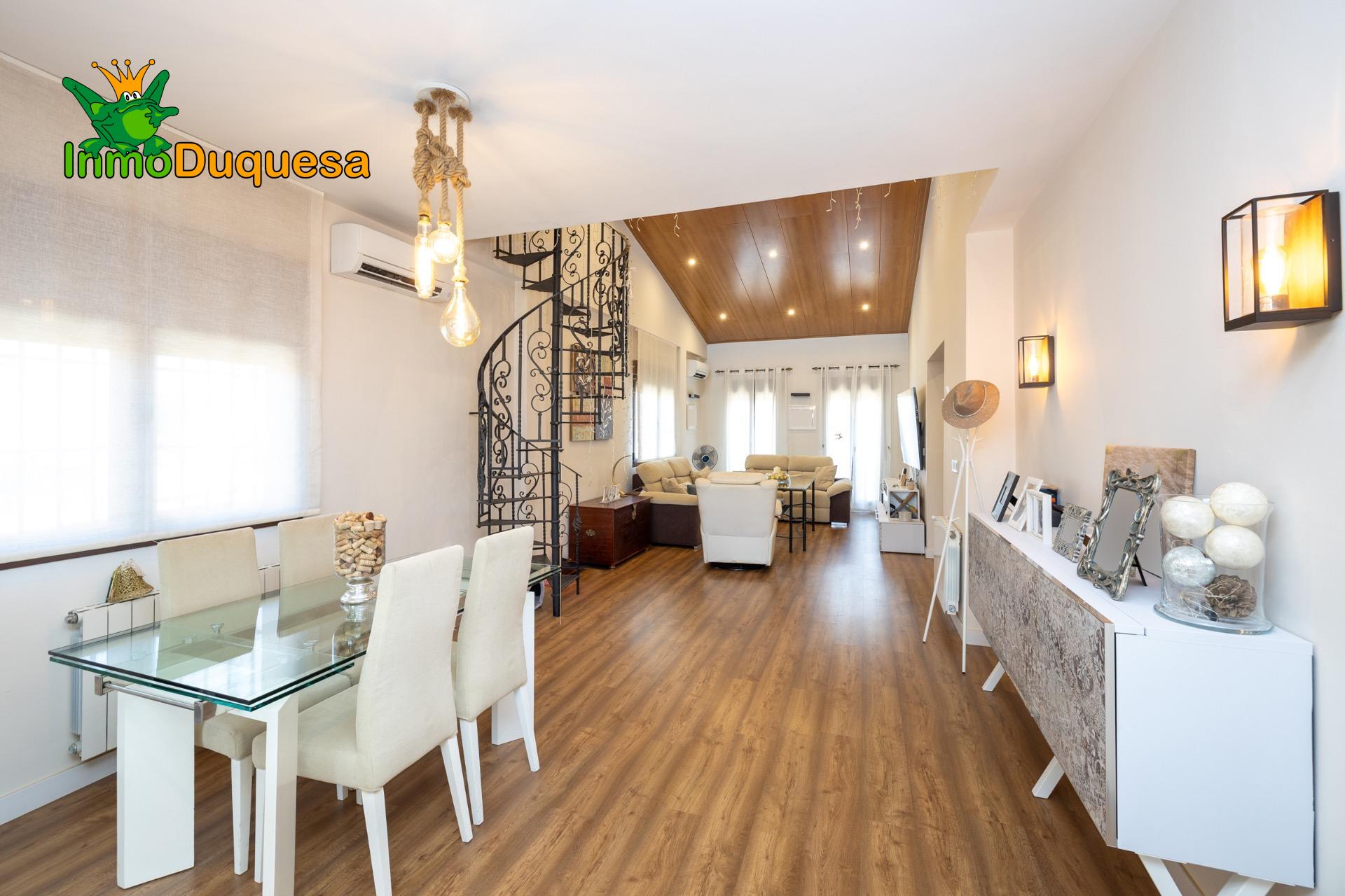 Chalet en 1 Planta en OTURA. Con torreón y sótano. (EFICIENC - foto 2