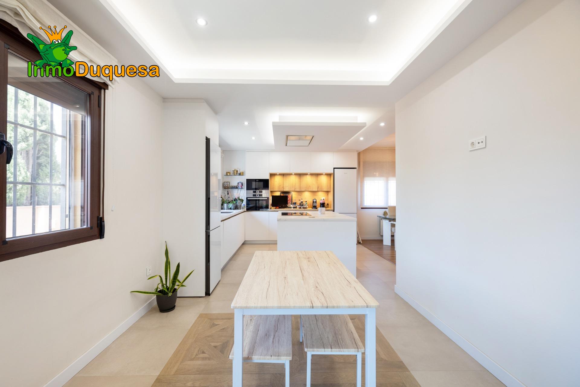 Chalet en 1 Planta en OTURA. Con torreón y sótano. (EFICIENC - foto 12