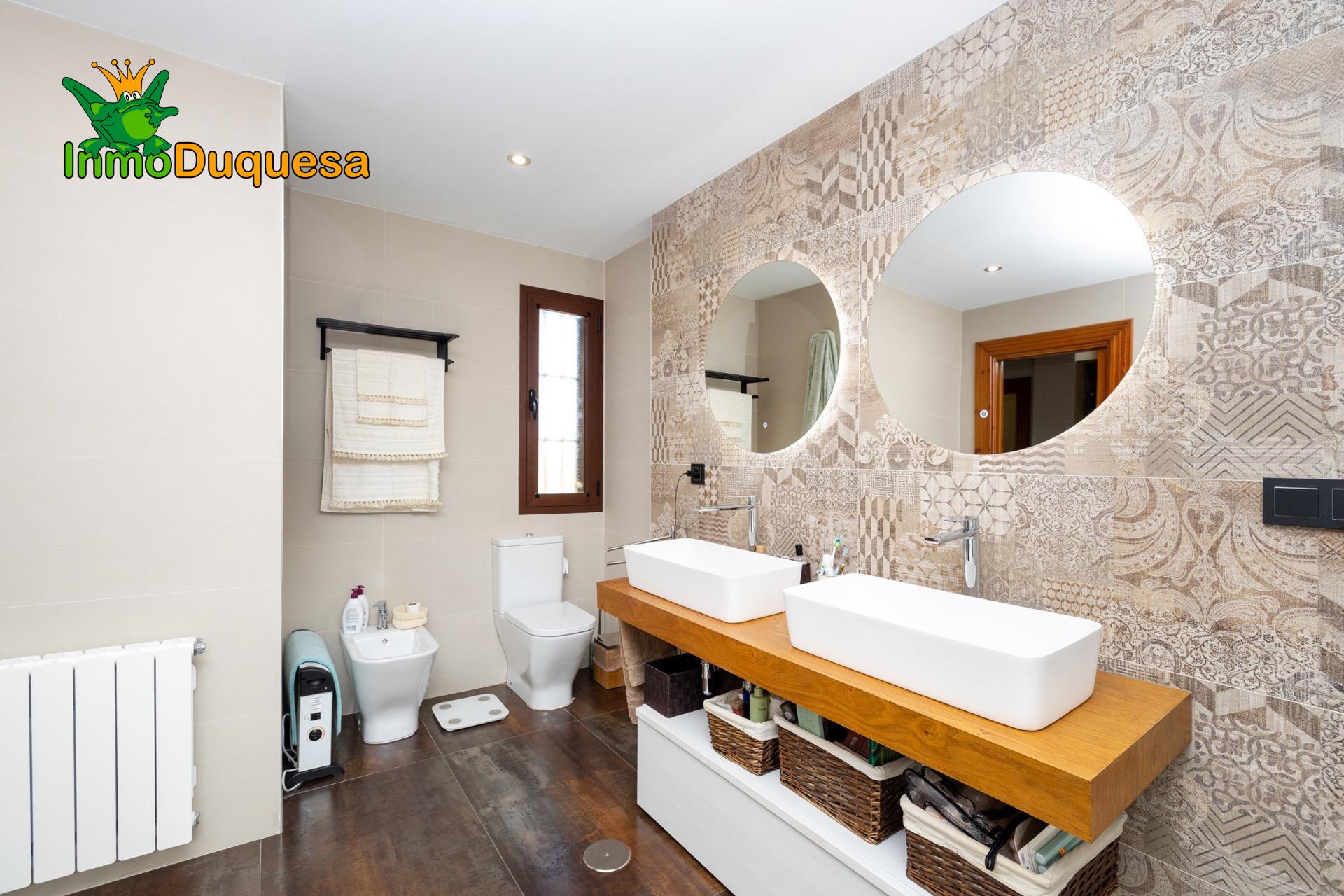 Chalet en 1 Planta en OTURA. Con torreón y sótano. (EFICIENC - foto 31