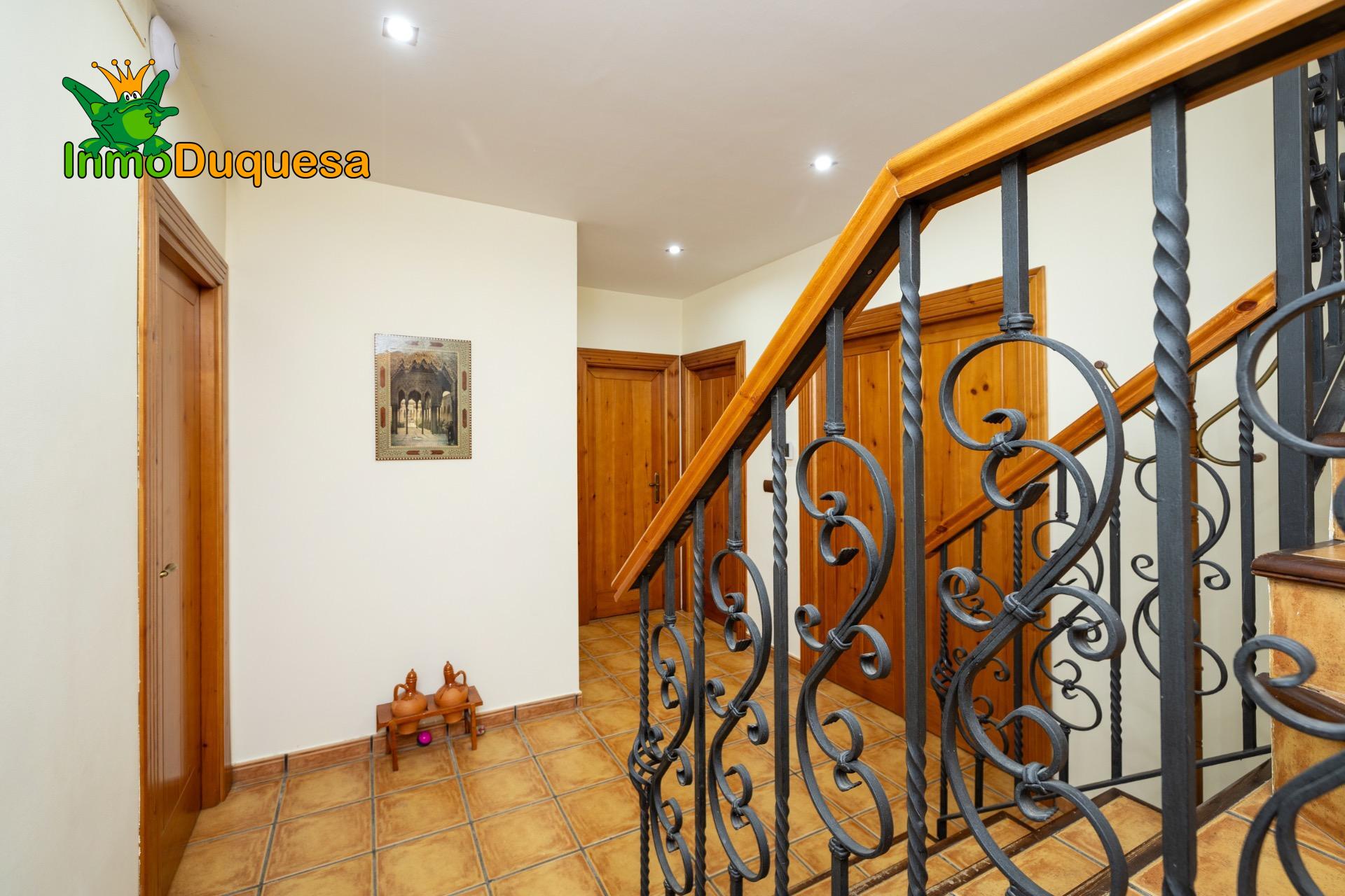 Chalet en 1 Planta en OTURA. Con torreón y sótano. (EFICIENC - foto 33