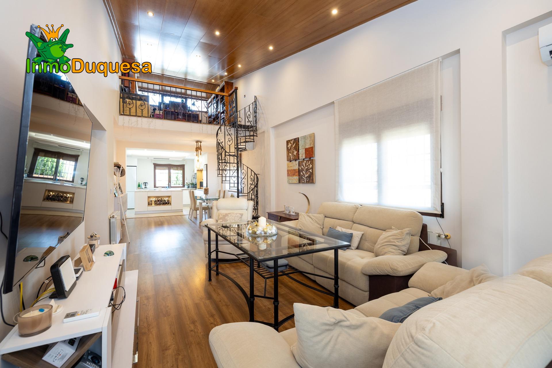 Chalet en 1 Planta en OTURA. Con torreón y sótano. (EFICIENC - foto 7