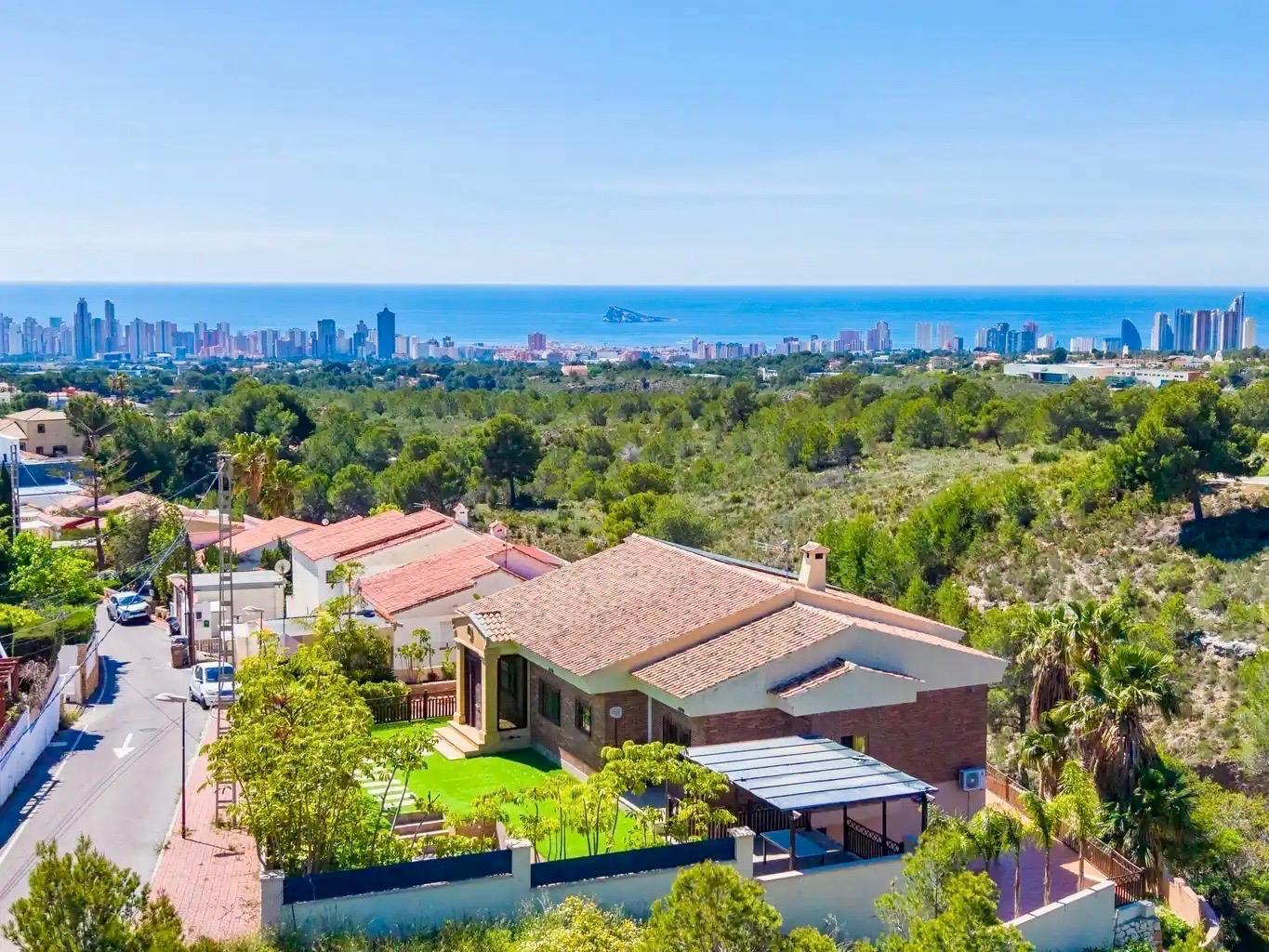 EXCLUSIVA VILLA EN LA NUCIA - foto 7