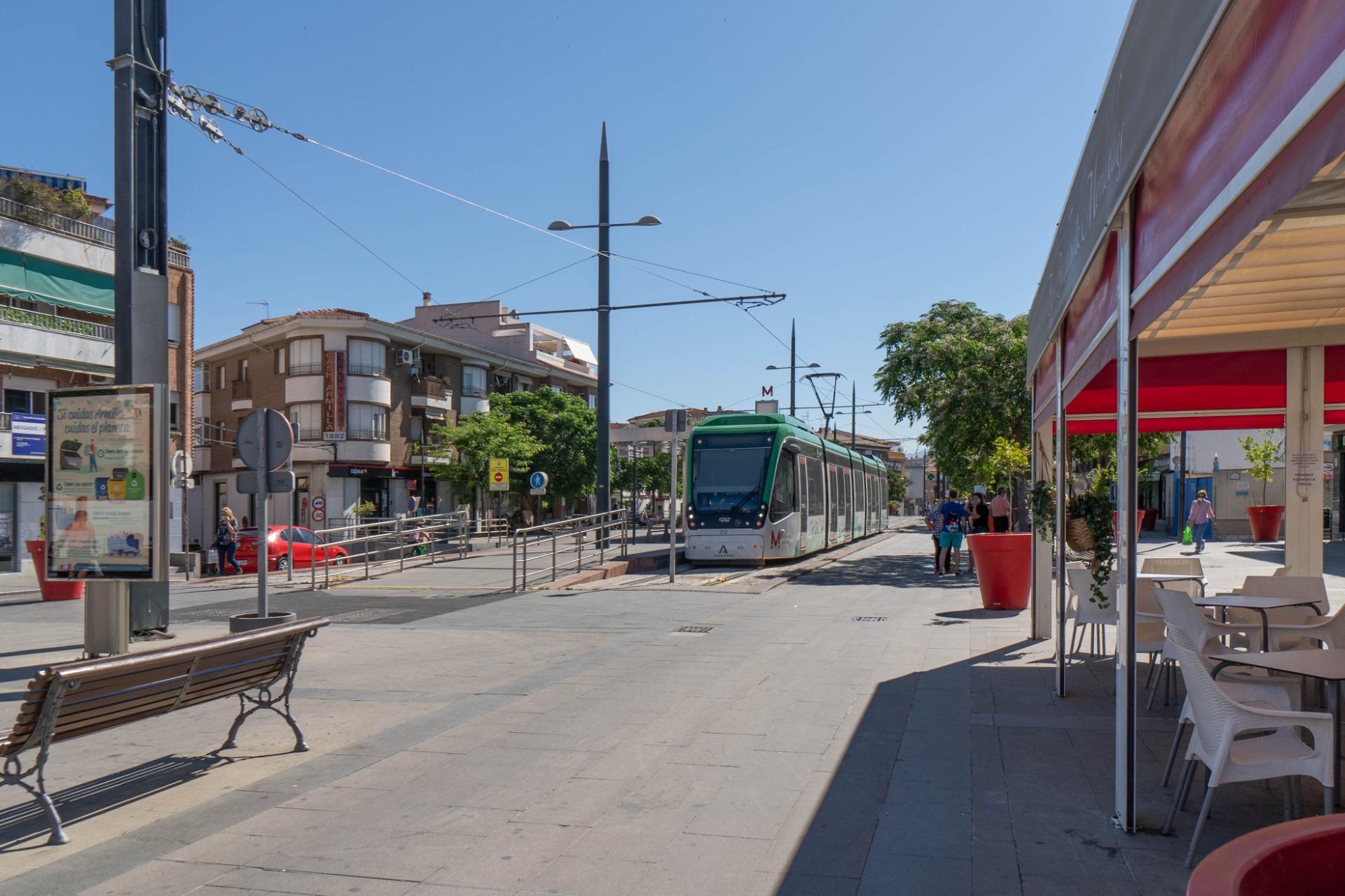 Piso amueblado de 1 dormitorio en el centro de Armilla - foto 30