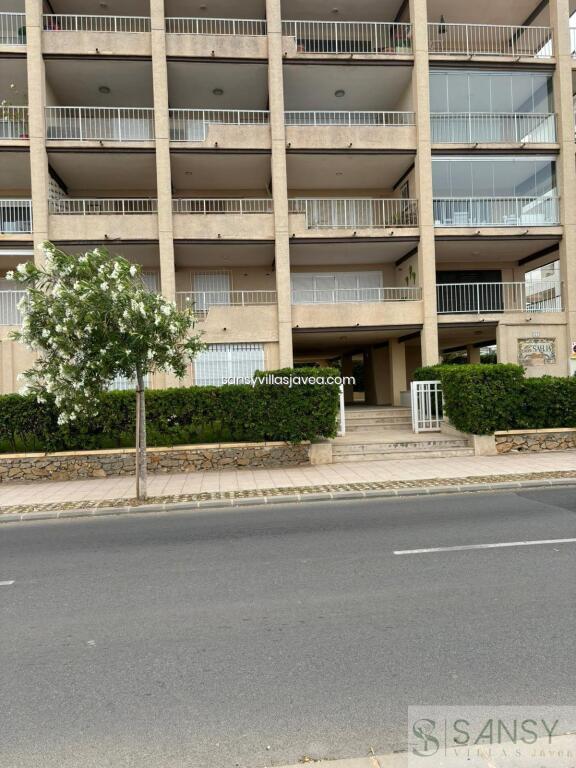 Local comercial en Venta en Javea/Xabia Alicante - foto 3
