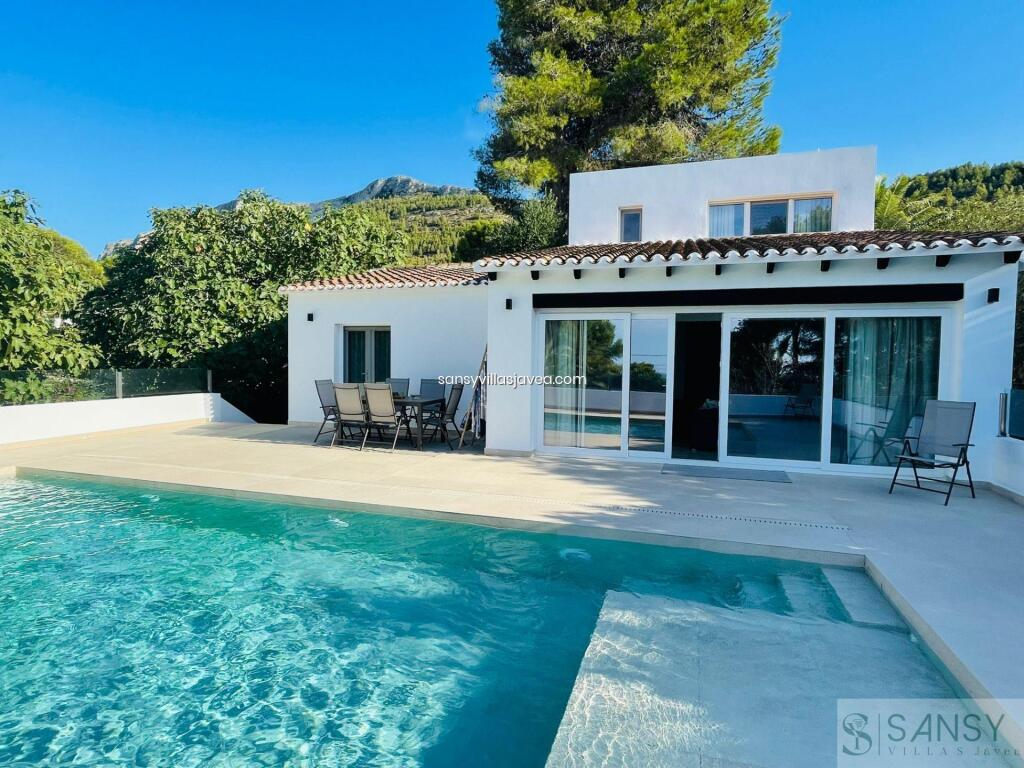 Casa-Chalet en Venta en Denia Alicante