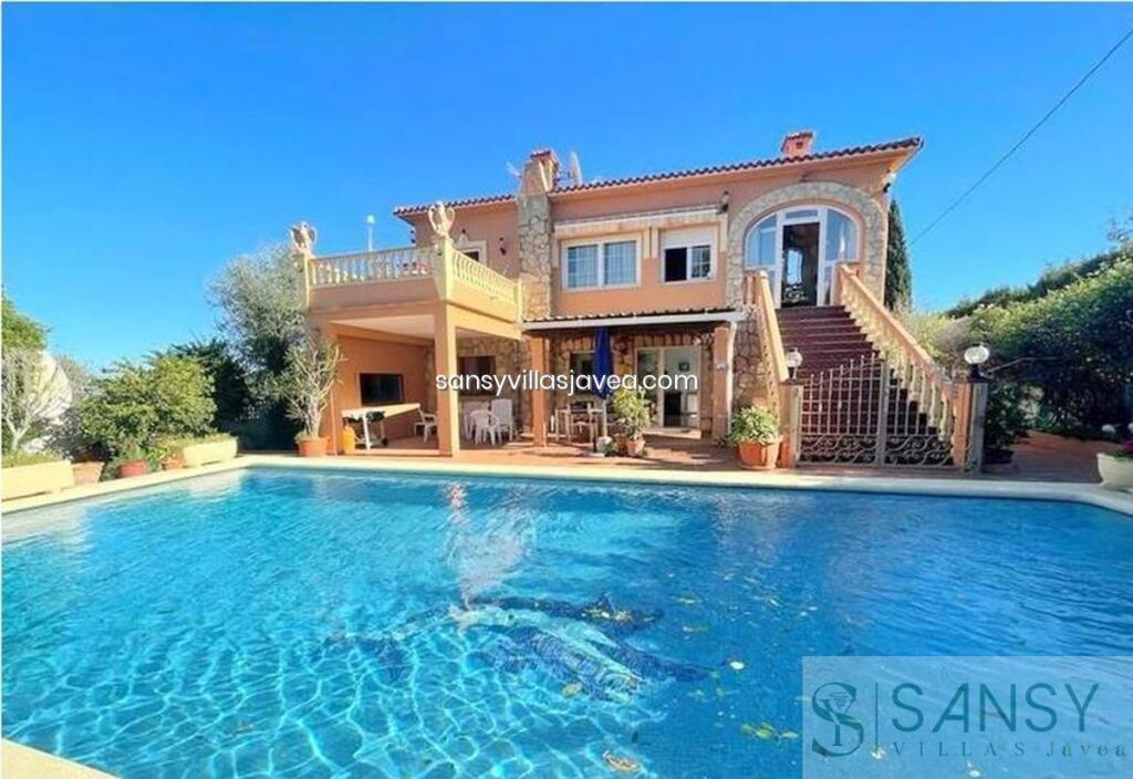 Casa-Chalet en Venta en Denia Alicante