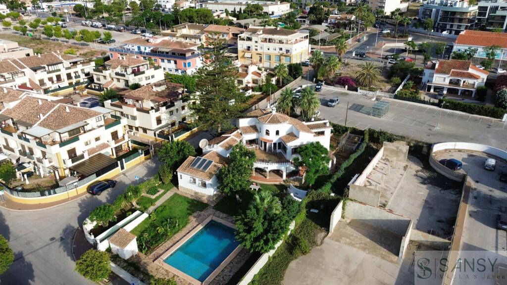 Casa-Chalet en Venta en Alicante Alicante - foto 2