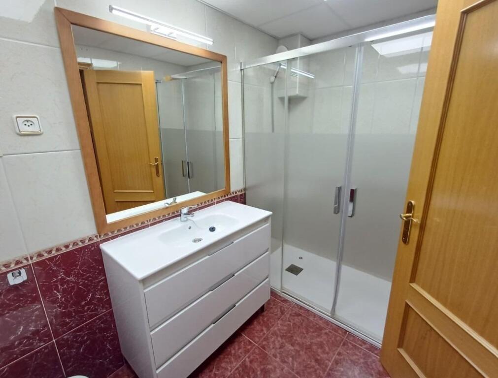 Piso en San Jose de la Vega para entrar a vivir !!!! - foto 11