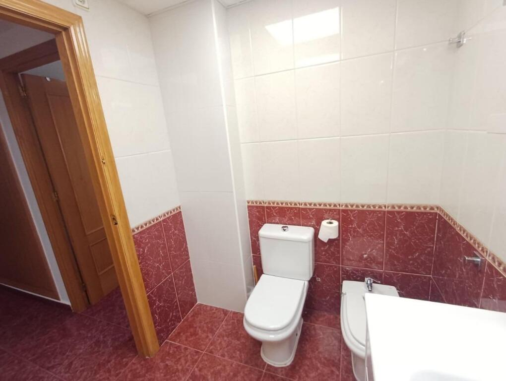 Piso en San Jose de la Vega para entrar a vivir !!!! - foto 12
